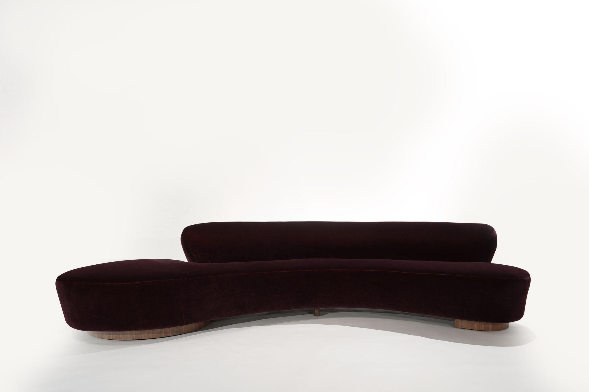 A stunning and rare Serpentine sofa, Model 150BS designed by architect and furniture designer Vladimir Kagan. It features a distinctive curved frame that gives this piece a delightful sensual design, assuring a striking proportioned profile view