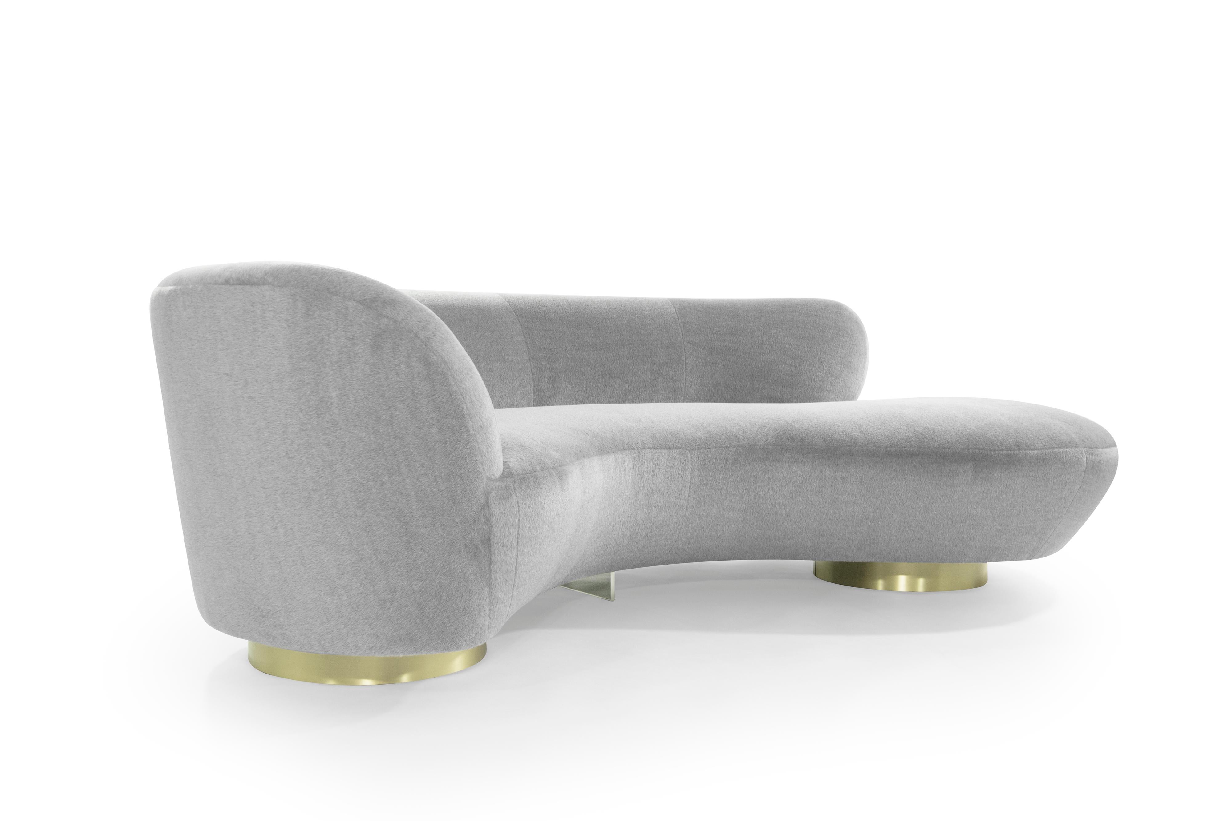 Mid-Century Modern Serpentine Sofa by Vladimir Kagan in Grey Royal Alpaca