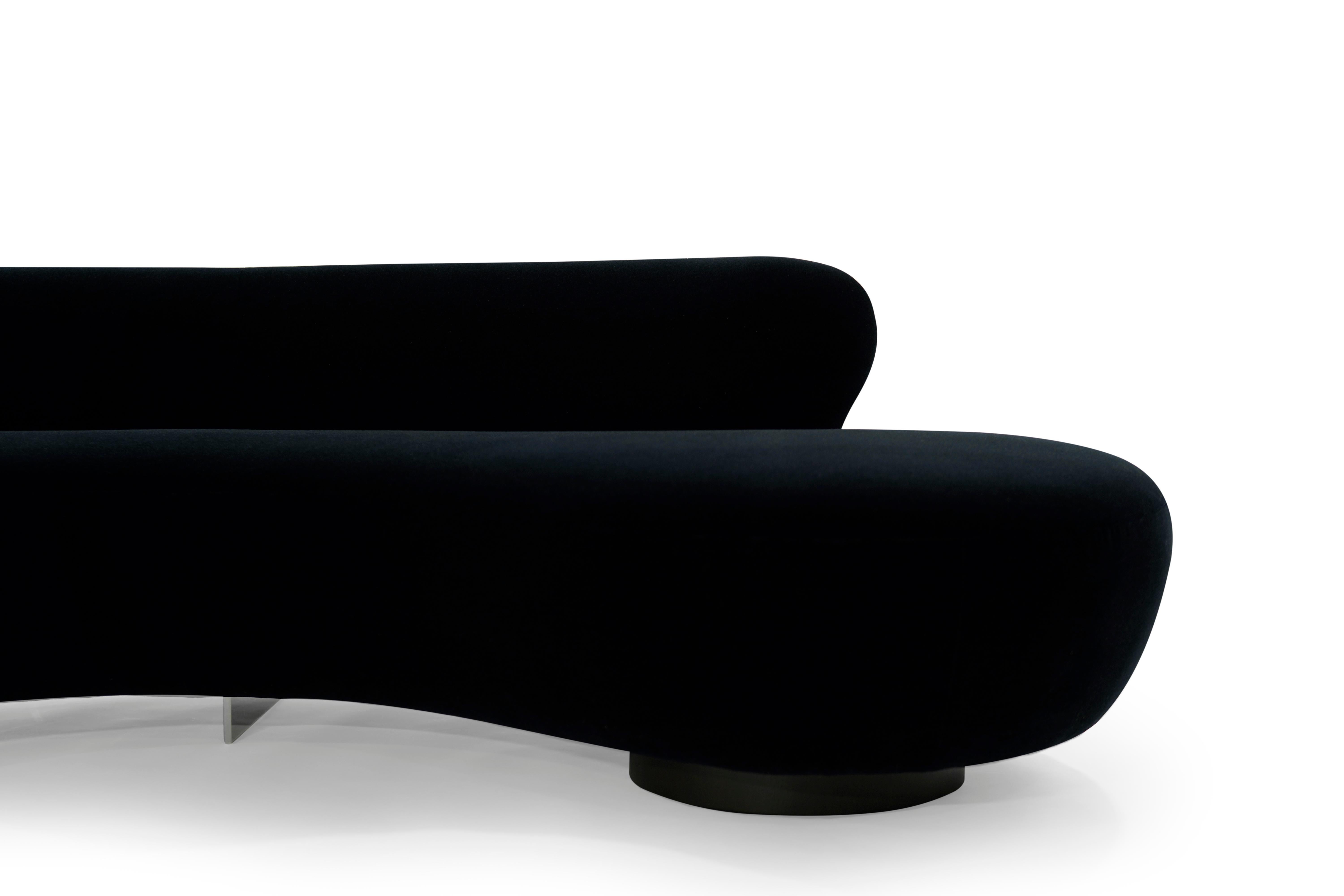 Serpentine Sofa by Vladimir Kagan in Mohair 3