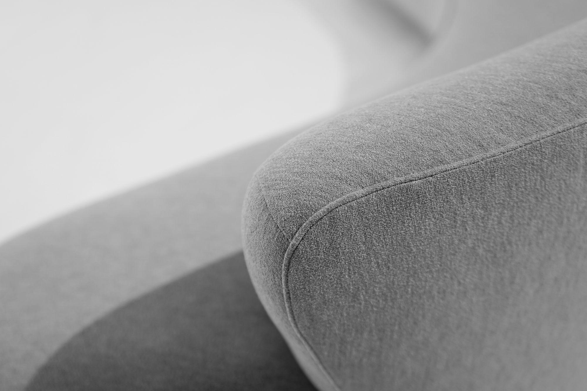 Serpentine Sofa by Vladimir Kagan, Model 150BS, 2000s 6