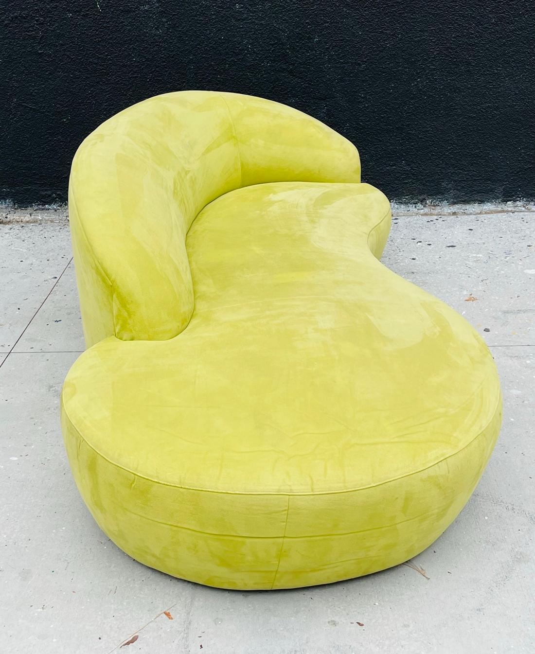 Contemporary Serpentine Sofa in the Style of Vladimir Kagan
