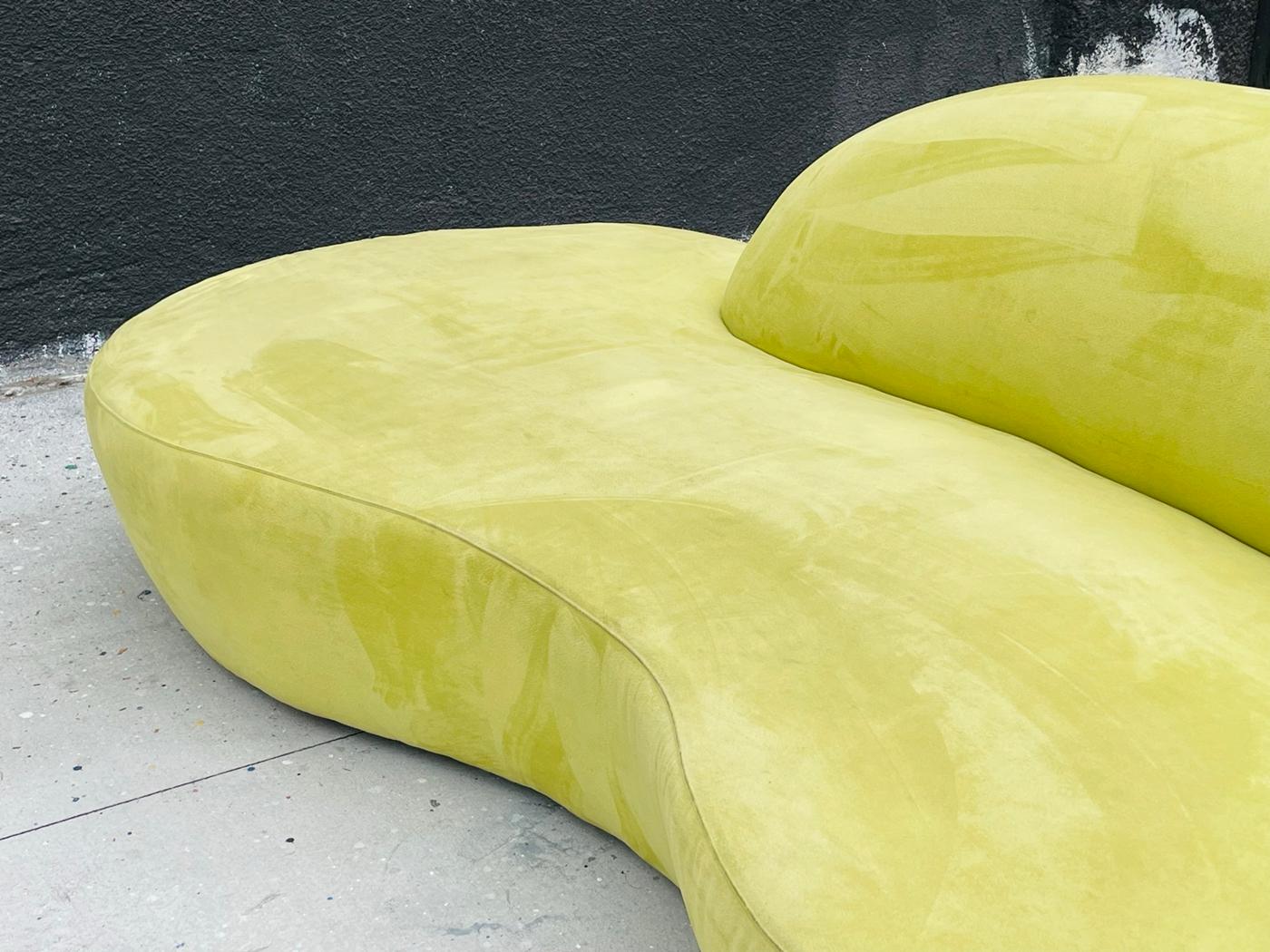 Textile Serpentine Sofa in the Style of Vladimir Kagan