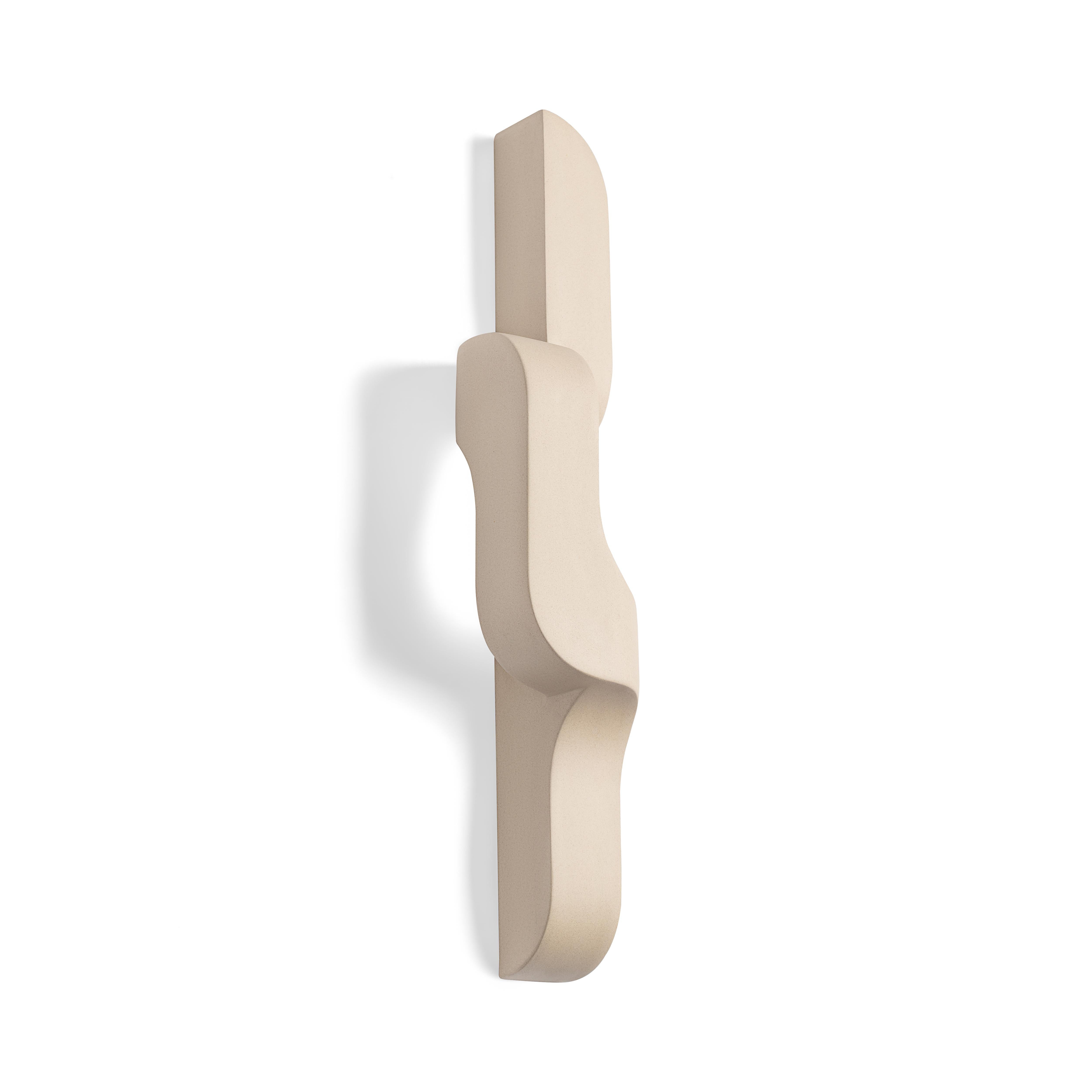 Fait main Applique verticale en céramique Serpentine - Simple en vente