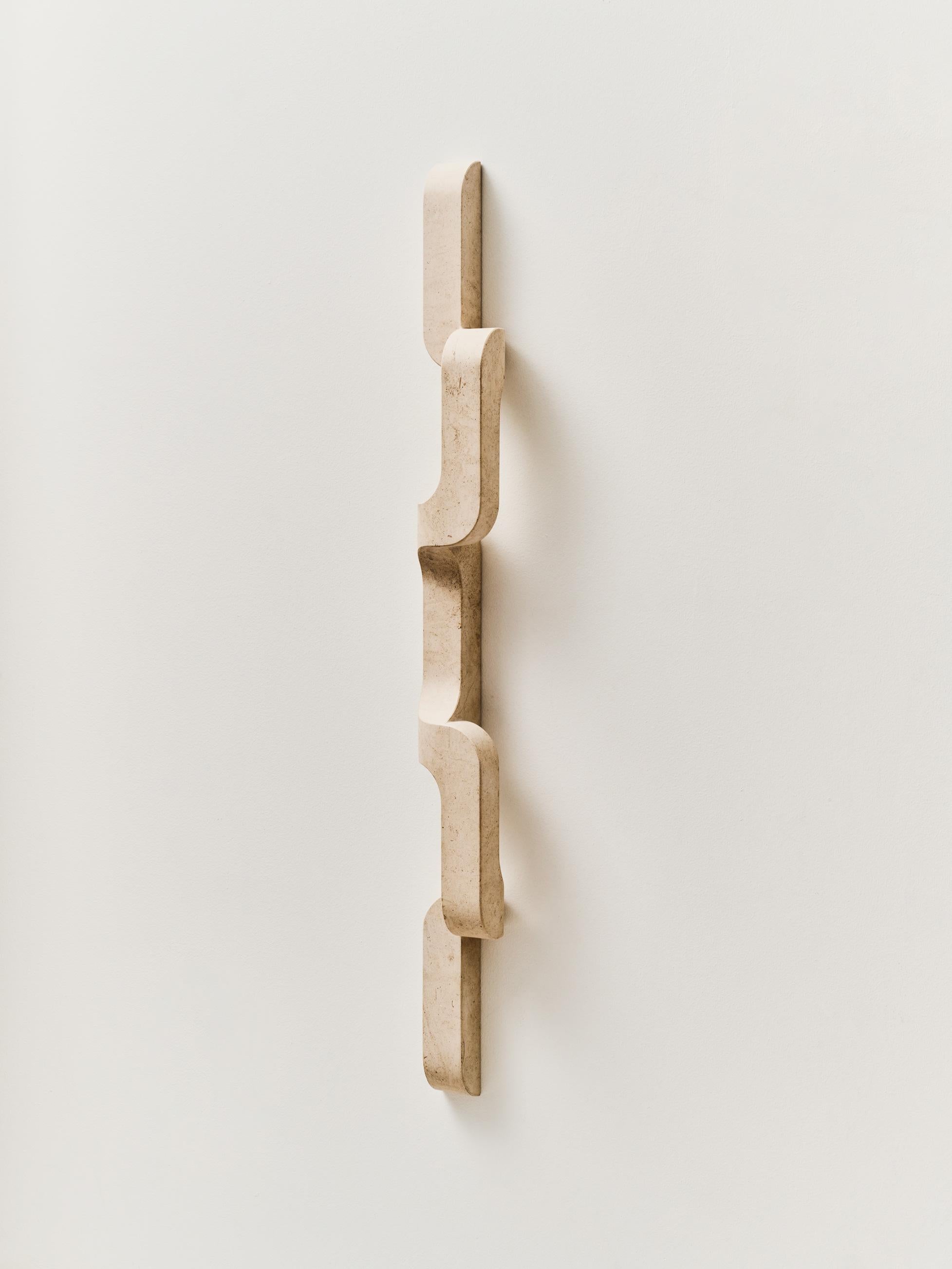 Serpentinen-Wandleuchter XL mit vertikalem Stein  im Zustand „Neu“ im Angebot in Brooklyn, NY