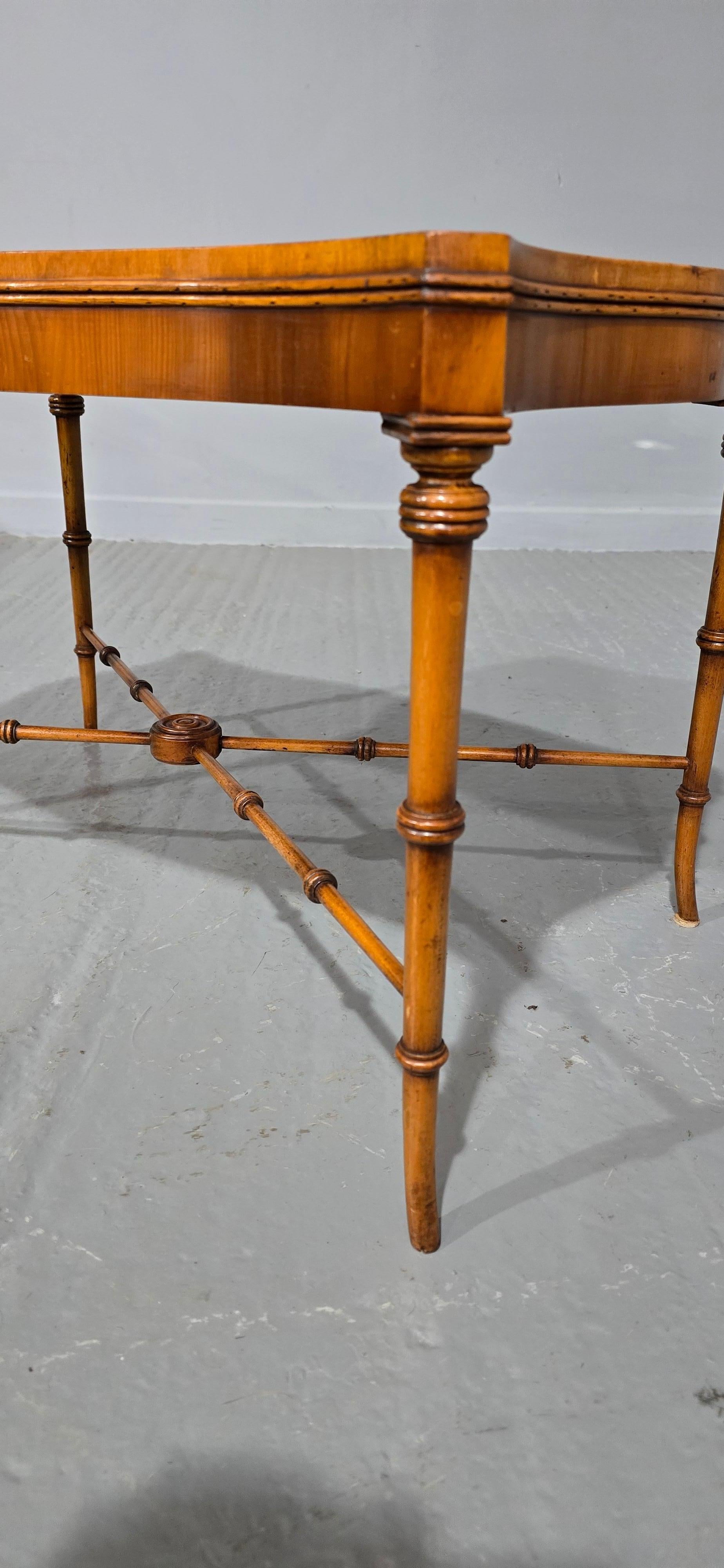 Serpentine Yew Wood Coffee Table In Good Condition For Sale In Swadlincote, GB