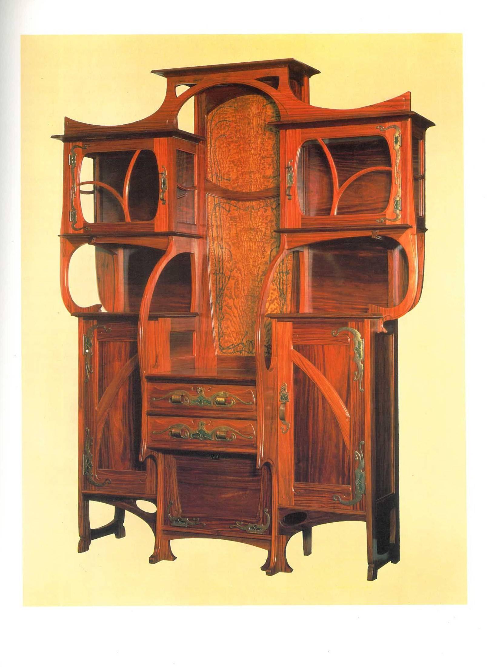 Serrurier-Bovy: From Art Nouveau to Art Deco by Jacques-Gregoire Watelet (Book) In Good Condition For Sale In North Yorkshire, GB