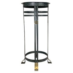 Serrurier-Bovy Pedestal aus Metall und Messing, um 1900, Belgien.