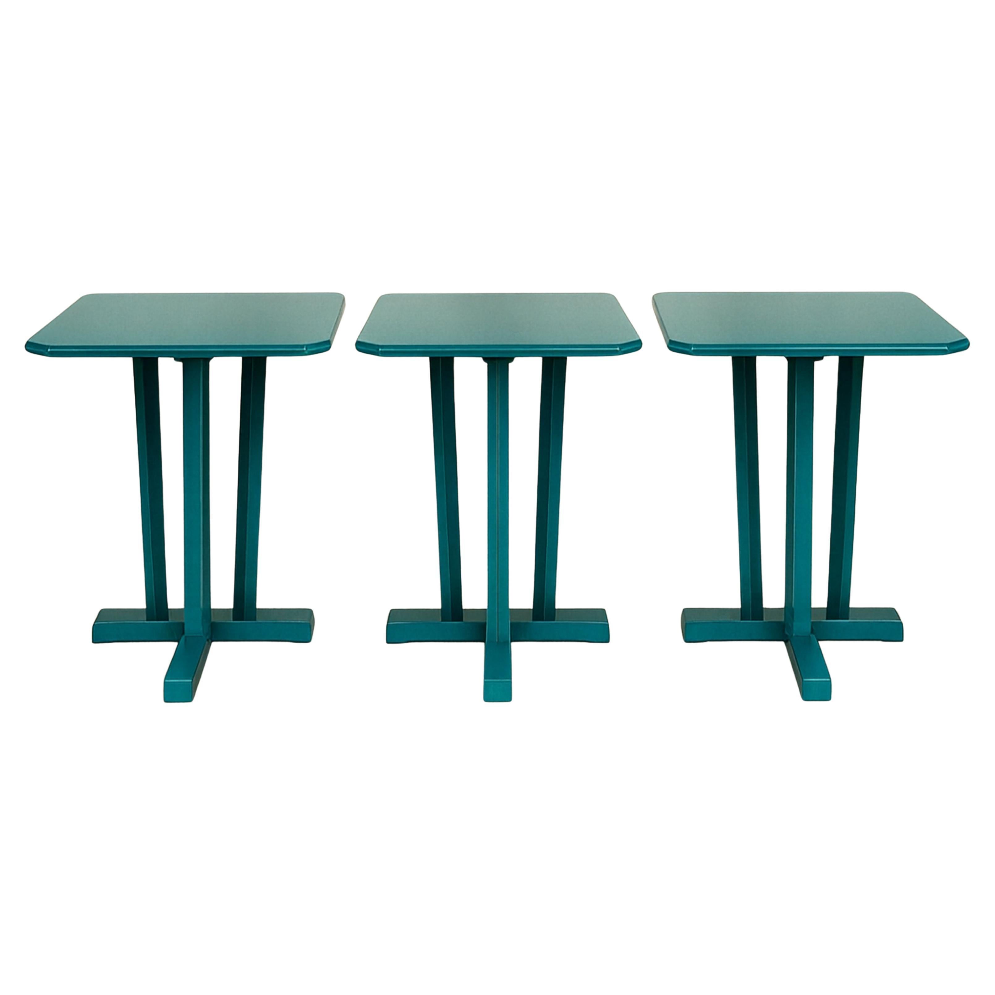Sert of 3 Art Deco Blau Pfau Farbe Walnuss Bistro Couchtisch, 20. Jahrhundert