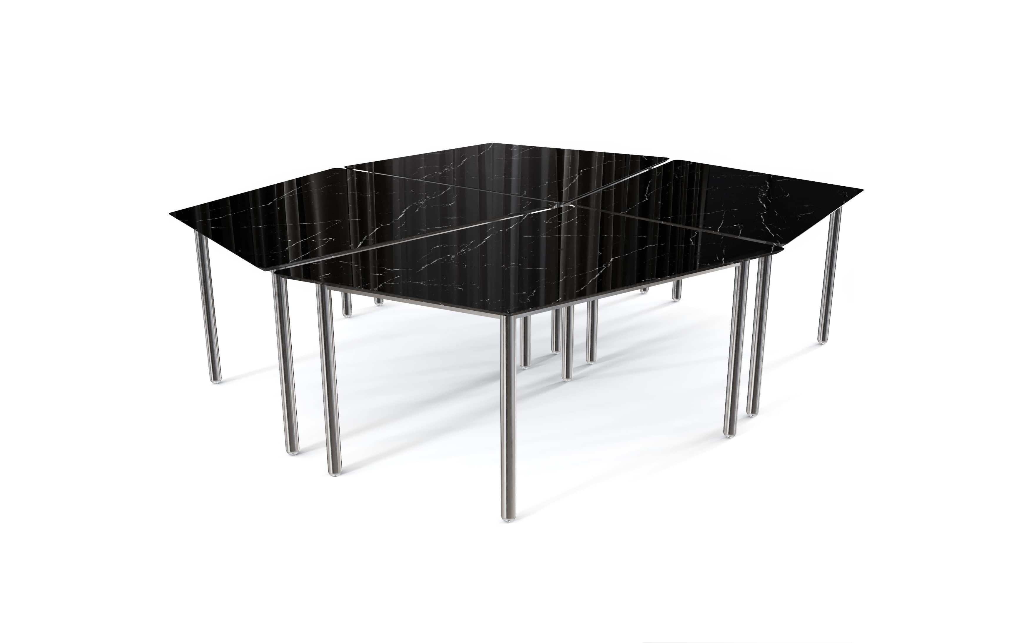 Sertão Carrara and Nero Marquina Marble Dining Table by Tiago Curioni and Konus In New Condition For Sale In Dubai, AE