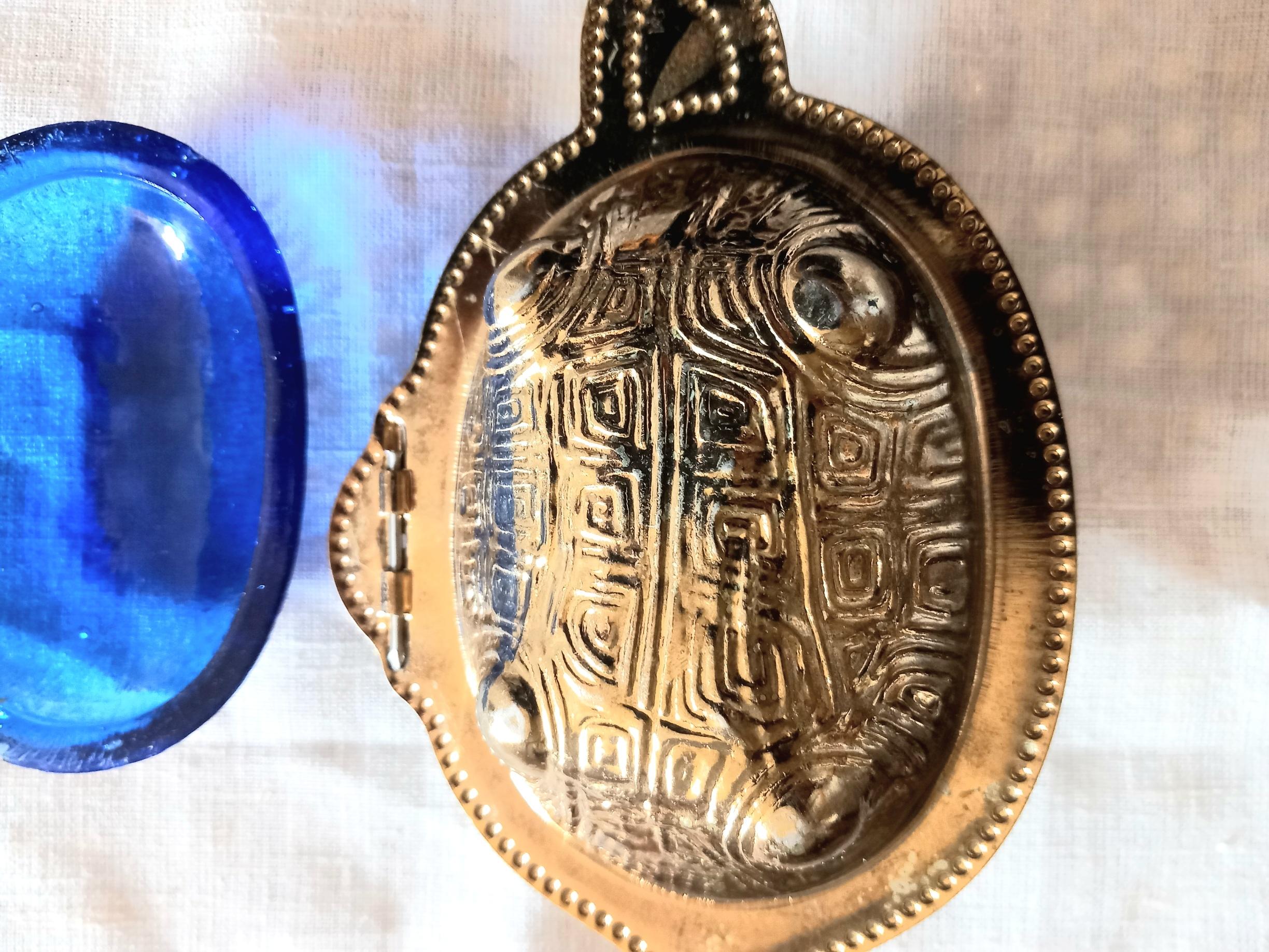 Italian Serve Caviar in The Shape of a Brass Turtle and Blue Murano Glass Vintage. Italy