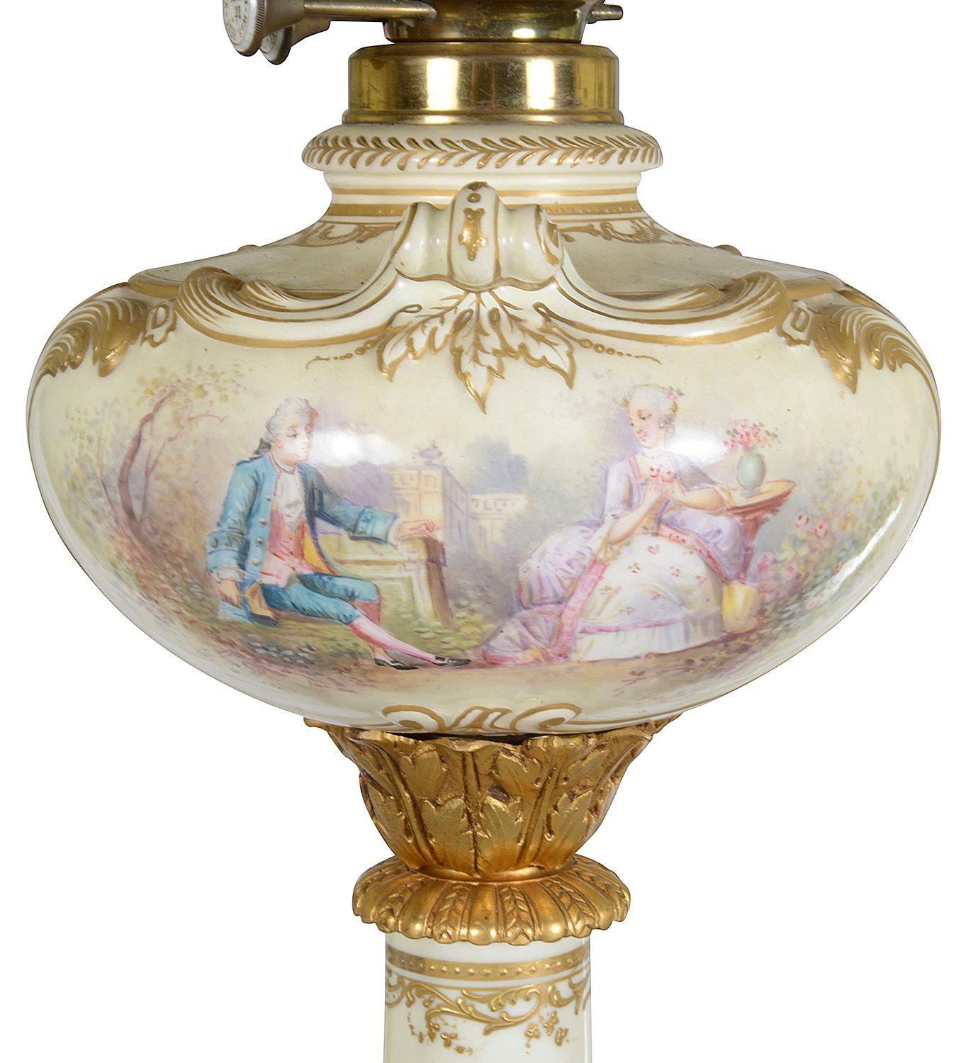 Francese Lampada a olio in porcellana in stile Serves, 1880 circa in vendita