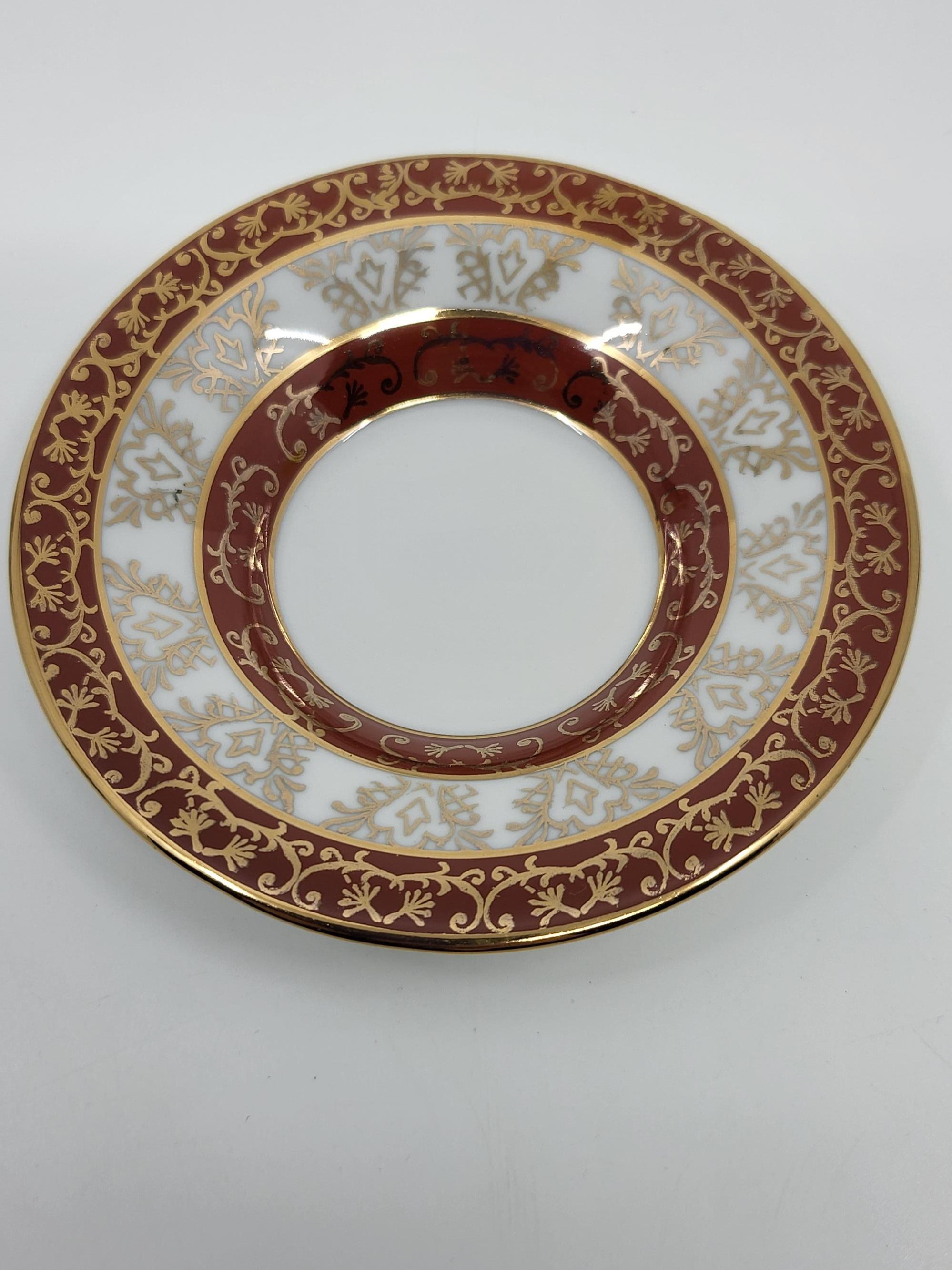Service à café  Kahla GDR en porcelaine décor à l'or fin (12 pièces) en vente 4