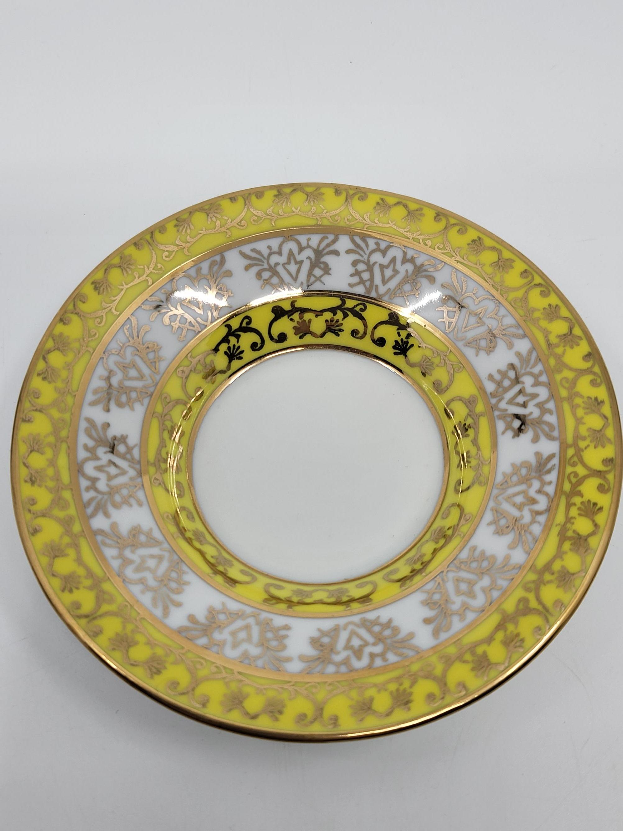 Service à café  Kahla GDR en porcelaine décor à l'or fin (12 pièces) en vente 7