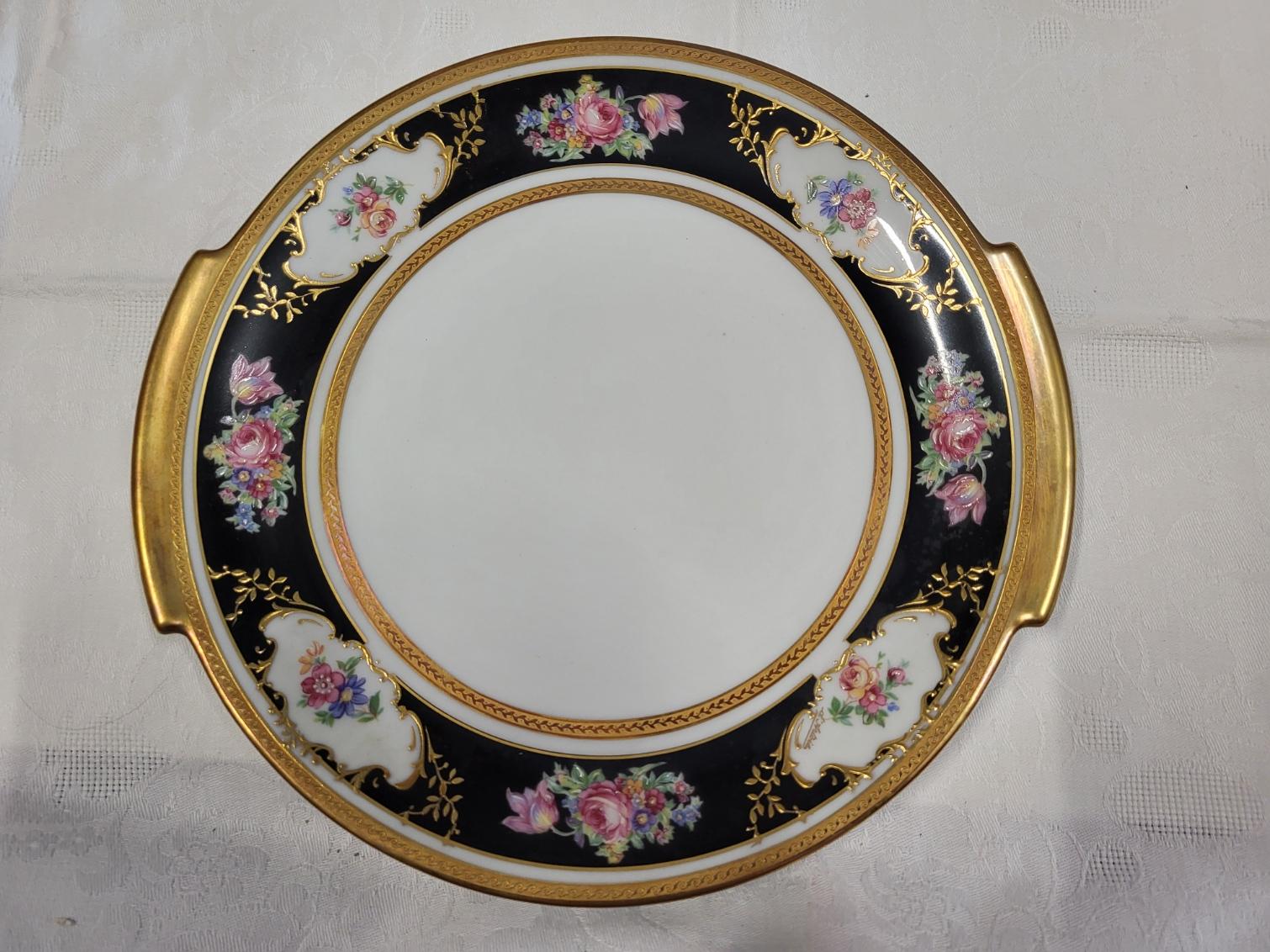 Service Ancienne Manufacture Royale Limoges France doré à l'or (75 pièces) en venta 8