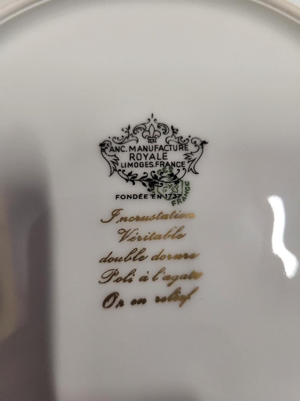 Service Ancienne Manufacture Royale Limoges France doré à l'or (75 pièces) en Bueno estado para la venta en London, England