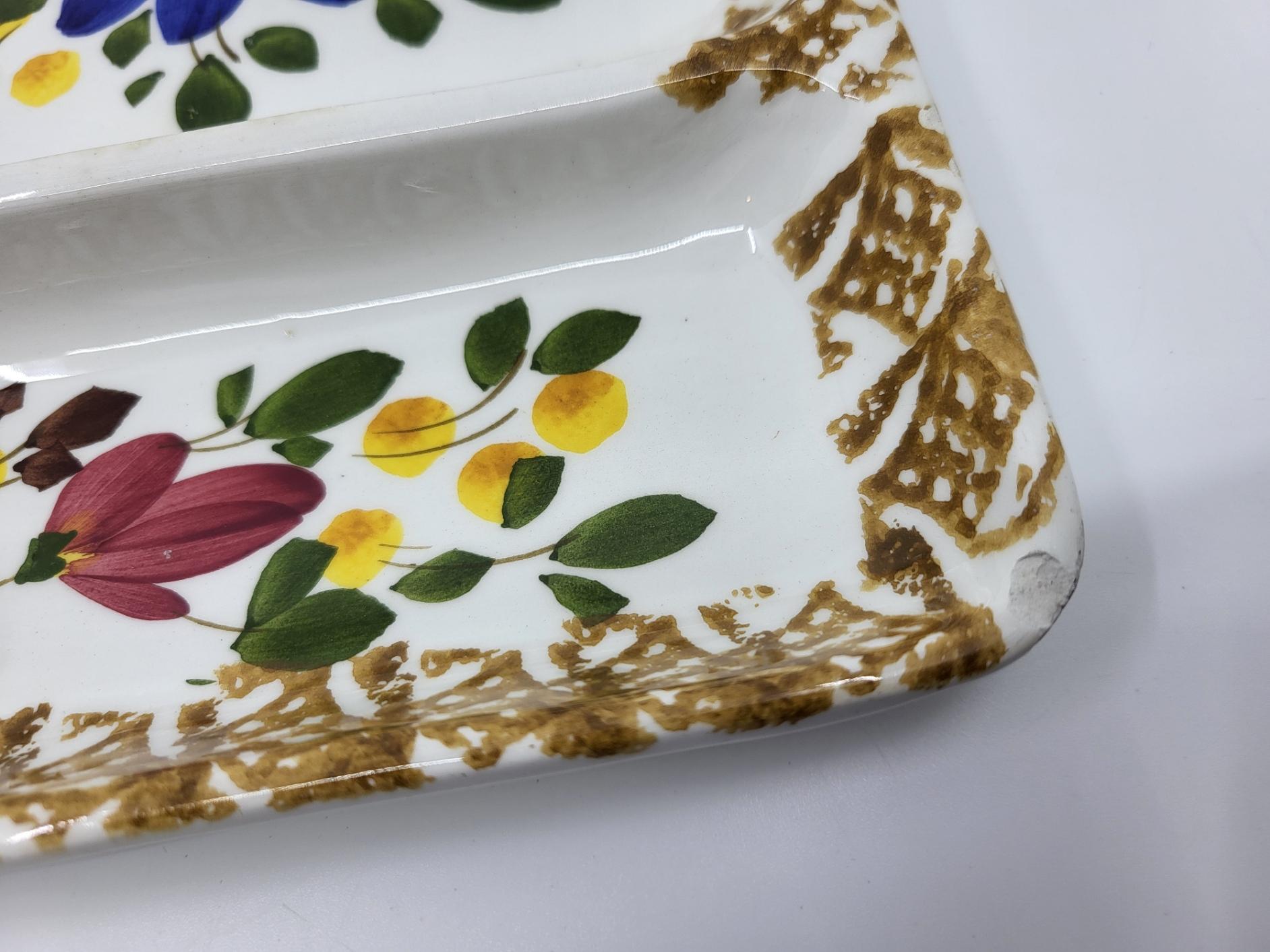 Faïence Service assiette et plats signé Made Italy en faïence  1970 By Vintage (lot de 12) en vente