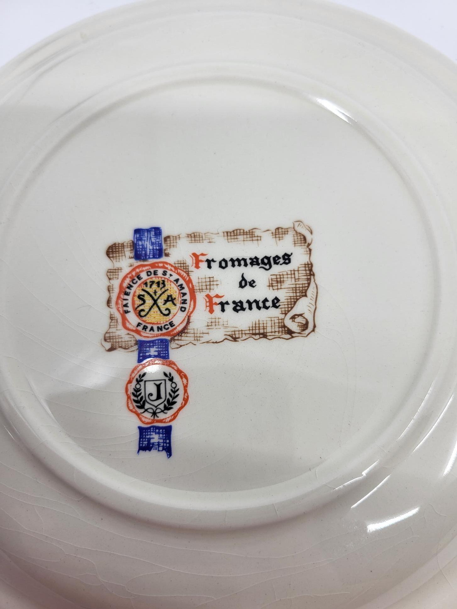 Service assiettes à Fromages Saint Amand en faïence Francaise (set de 6) en vente 2