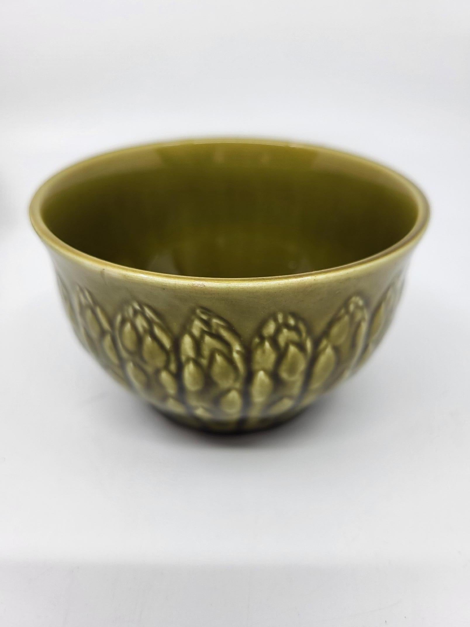 Poterie Service assiettes, plat Gien France, faïence Vert Olive Vintage 1970 (lot de 13) en vente