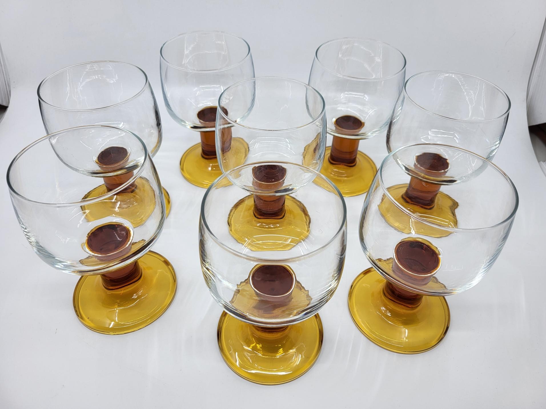 20ième siècle Service de Verre à pieds Ambré  France, Vintage 1970, Set de 8 en vente