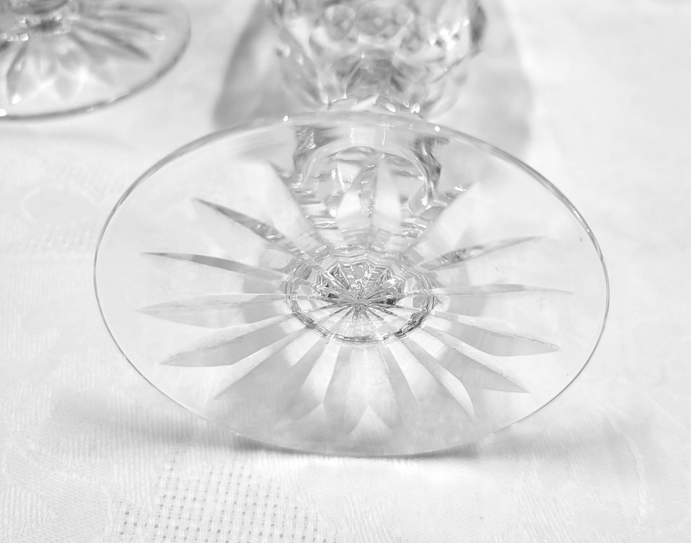 Service de verres en cristal Francais style Saint Louis (lot de 18) en vente 3