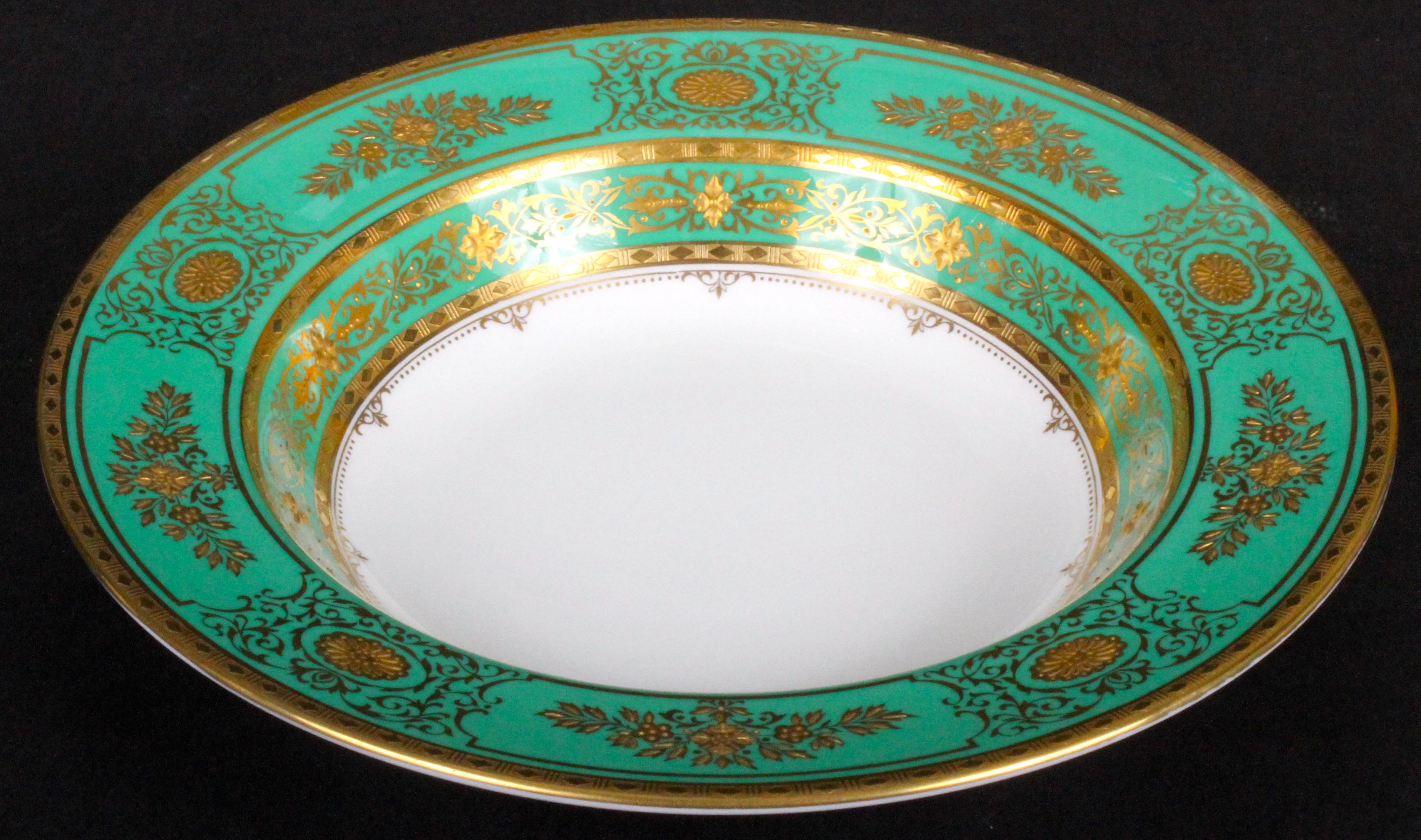 Service for 18 of Minton for Tiffany, Green and Gold For Sale 5