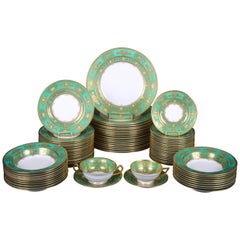 Service pour 18 de Minton pour Tiffany, vert et or