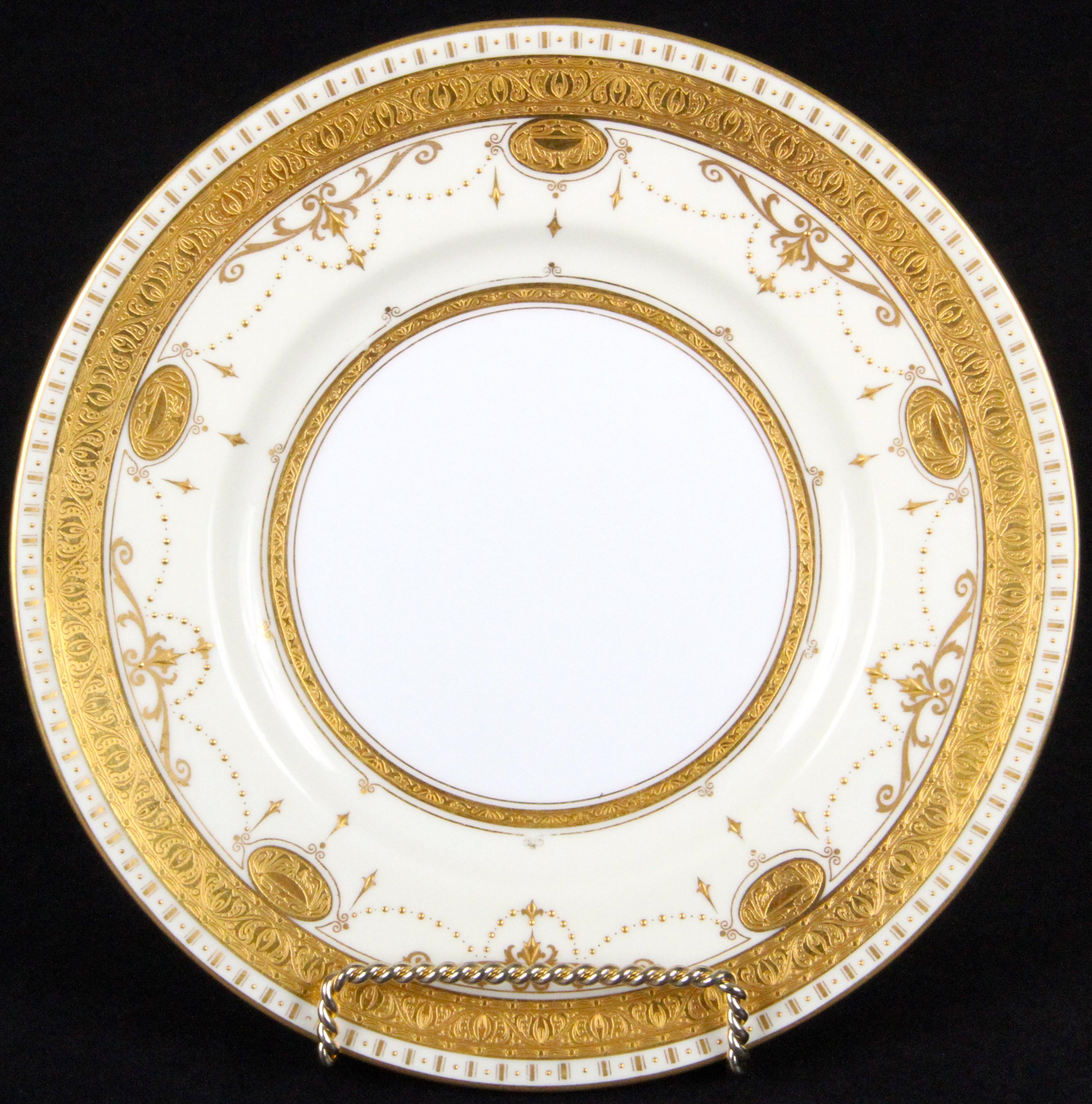 English Service for 8 of Antique Minton for Tiffany Medallion Plates For Sale