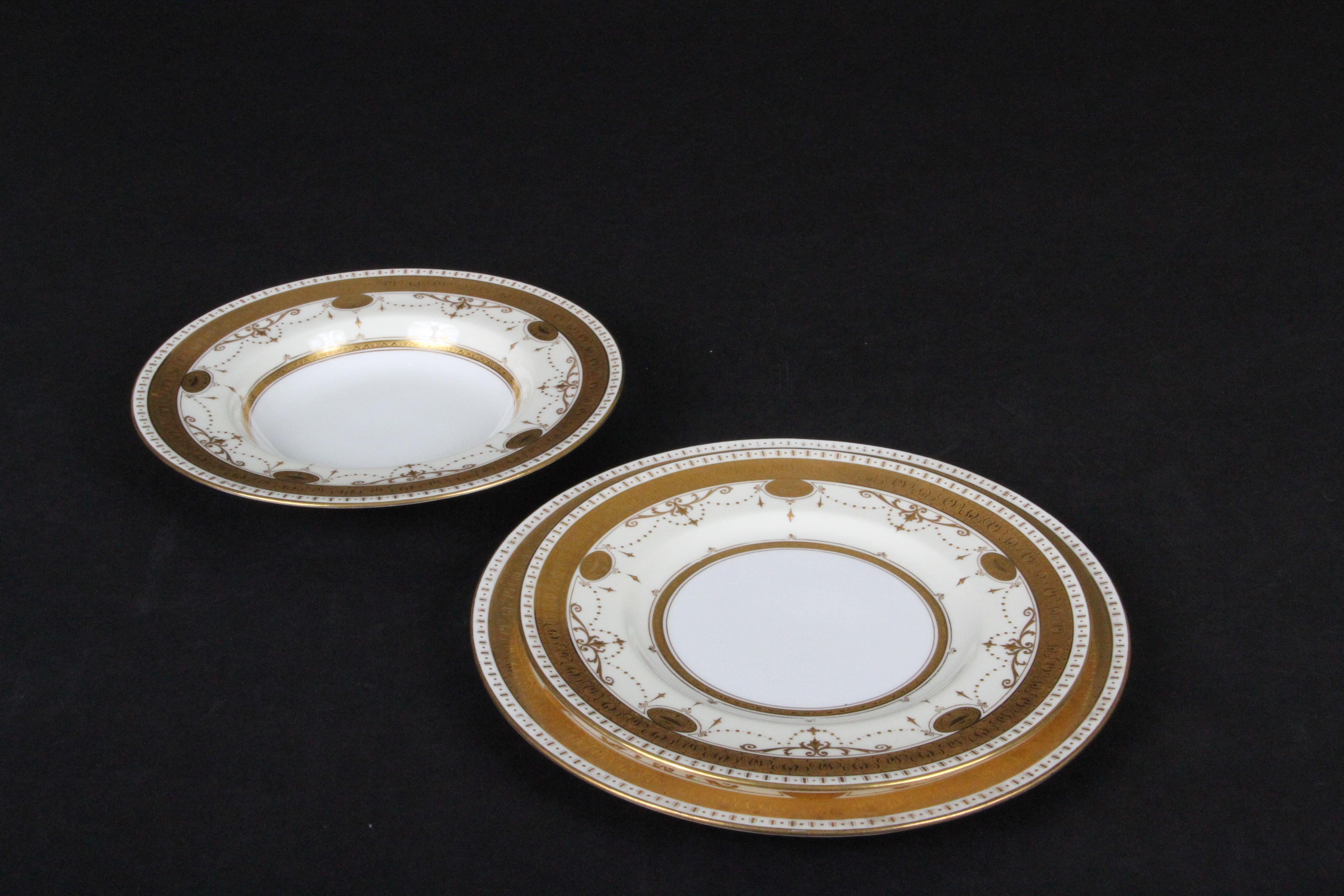 Service for 8 of Antique Minton for Tiffany Medallion Plates For Sale 2