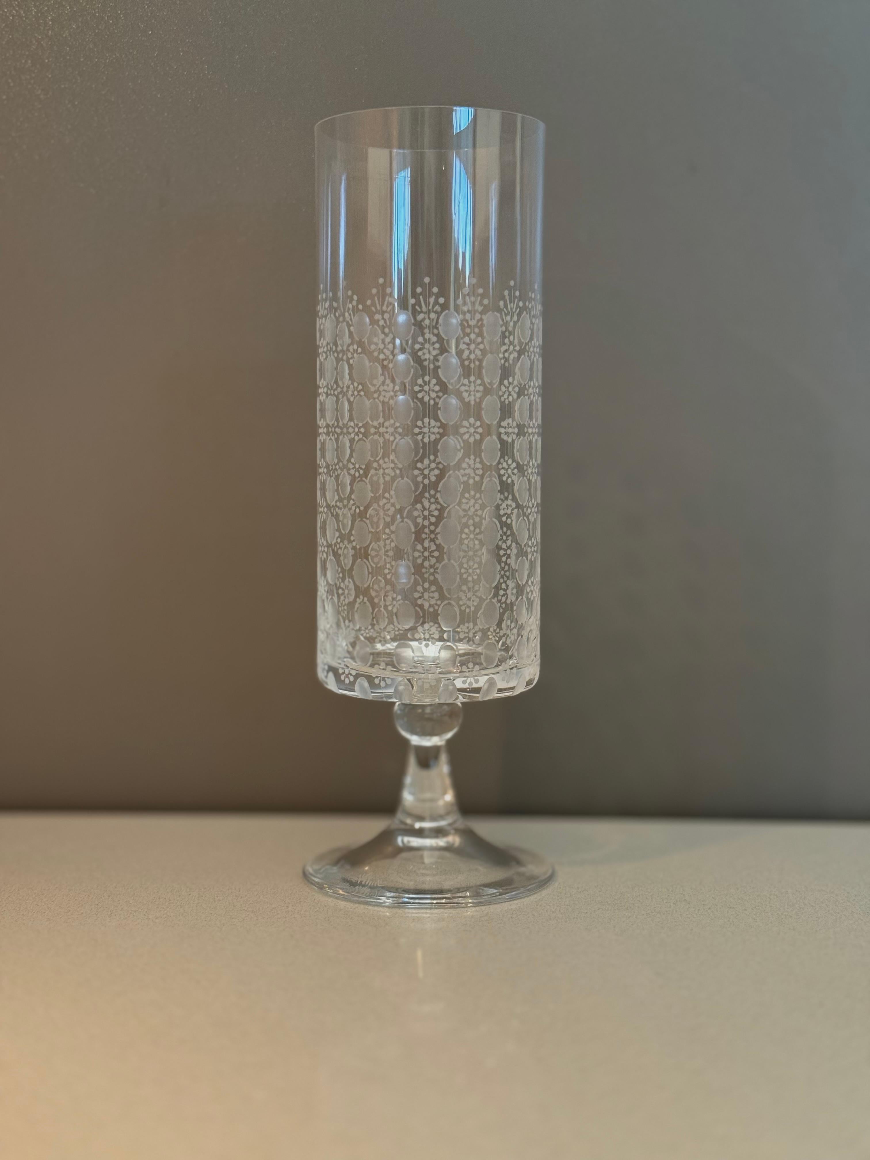 Service for Six Rosenthal “Romance” Crystal Stemware  by Bijorn Wiinblad (Ende des 20. Jahrhunderts) im Angebot