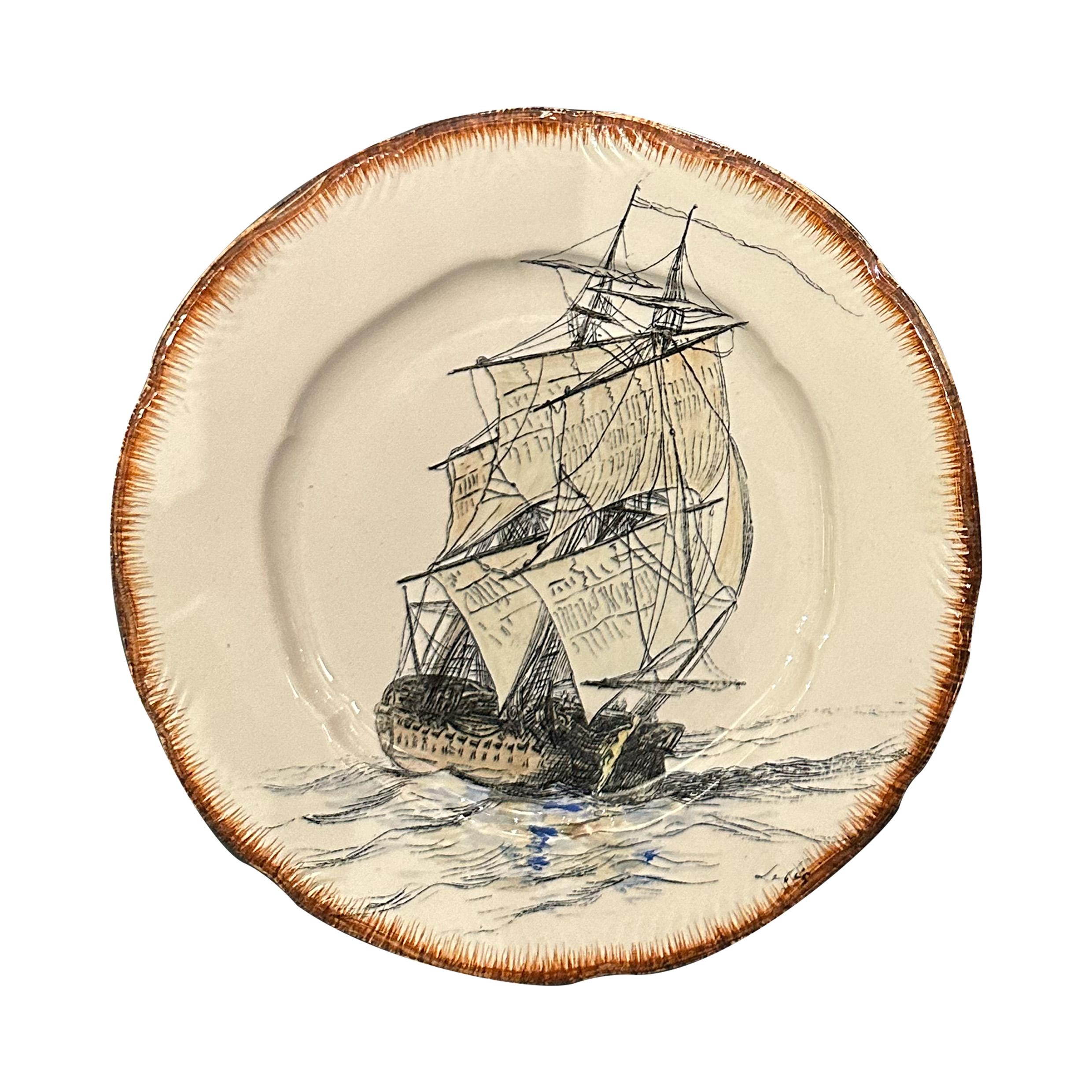 Francese Servizio da tavola francese con paesaggio marittimo dipinto a mano Creil&Montereau, circa 1889 in vendita