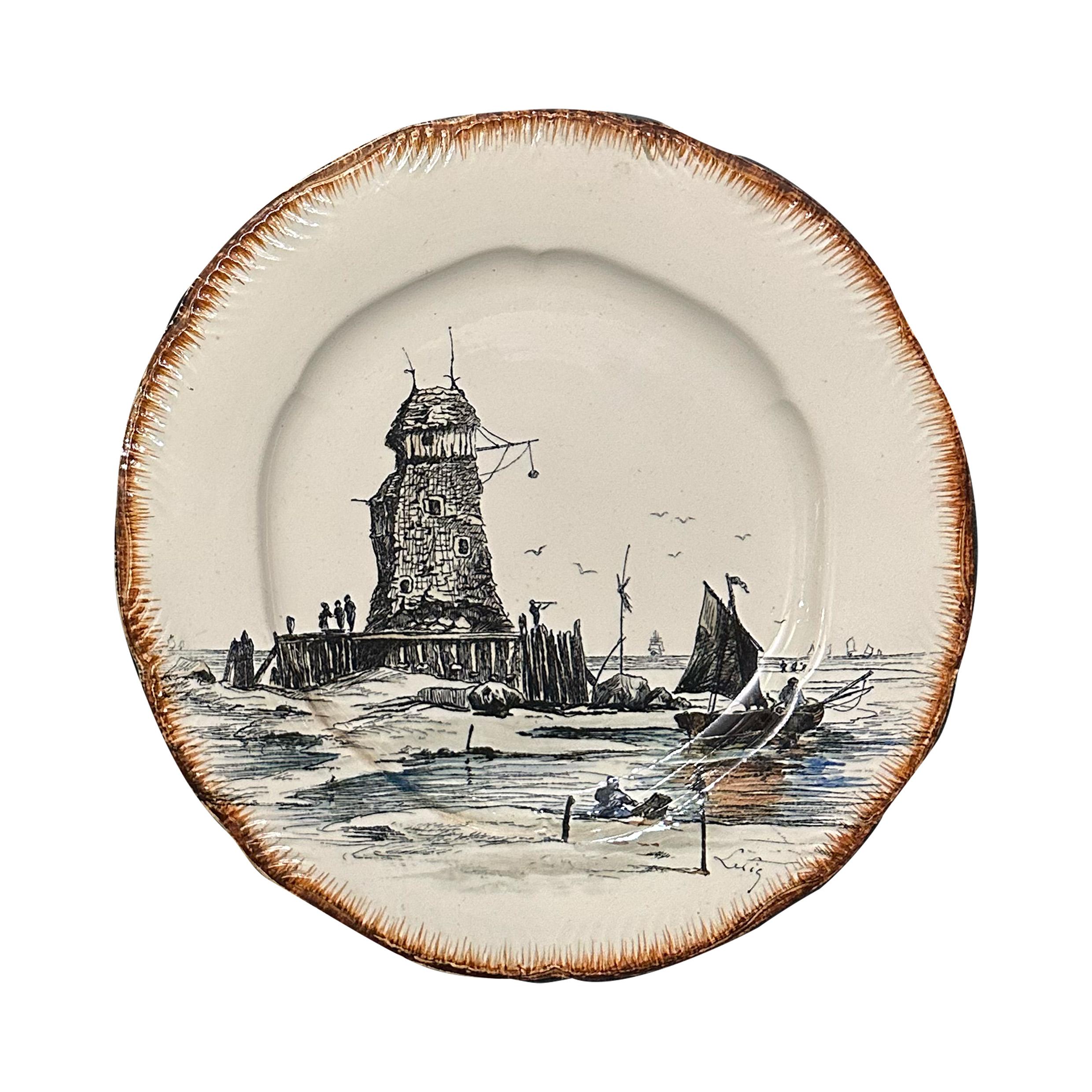 XIX secolo Servizio da tavola francese con paesaggio marittimo dipinto a mano Creil&Montereau, circa 1889 in vendita