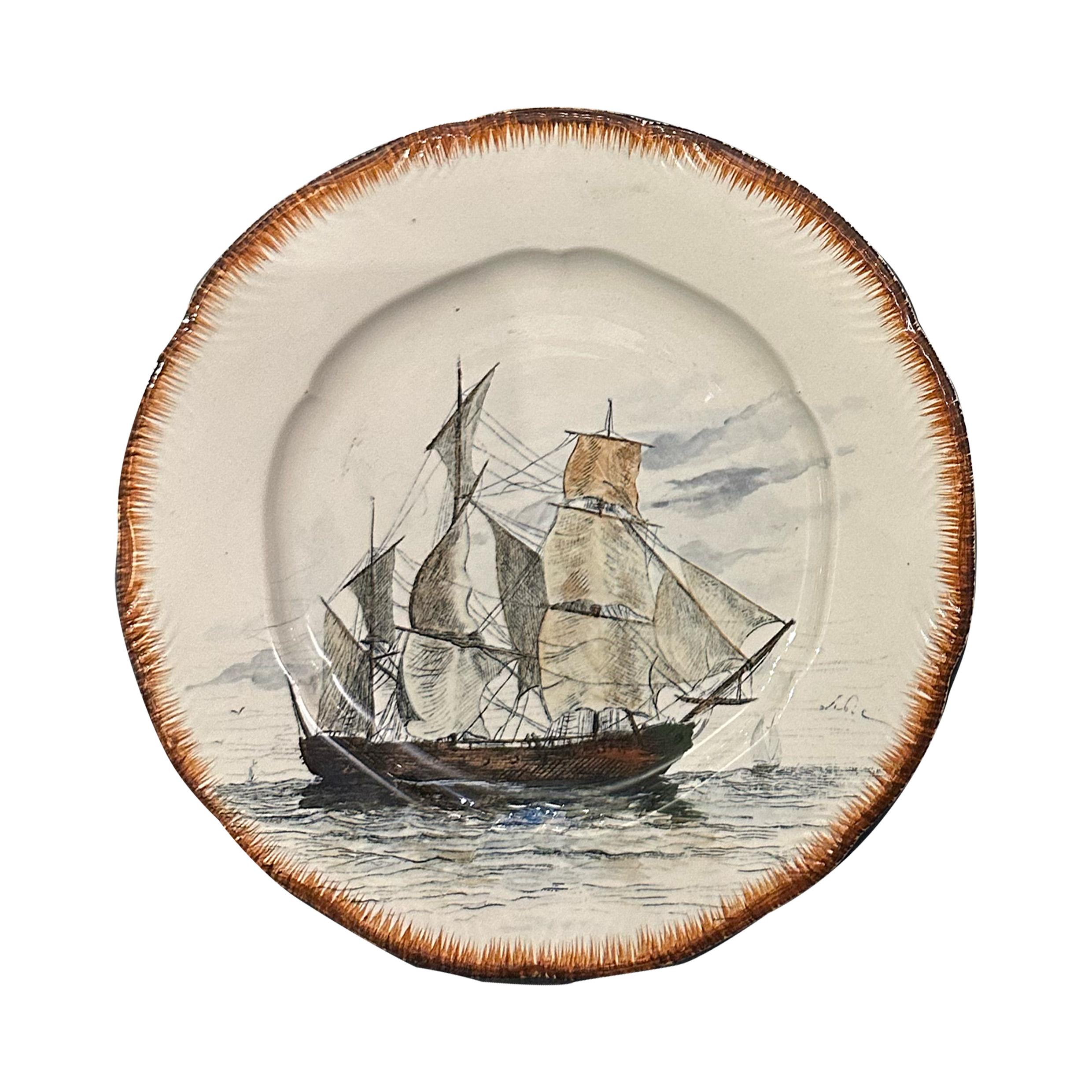 Ceramica Servizio da tavola francese con paesaggio marittimo dipinto a mano Creil&Montereau, circa 1889 in vendita