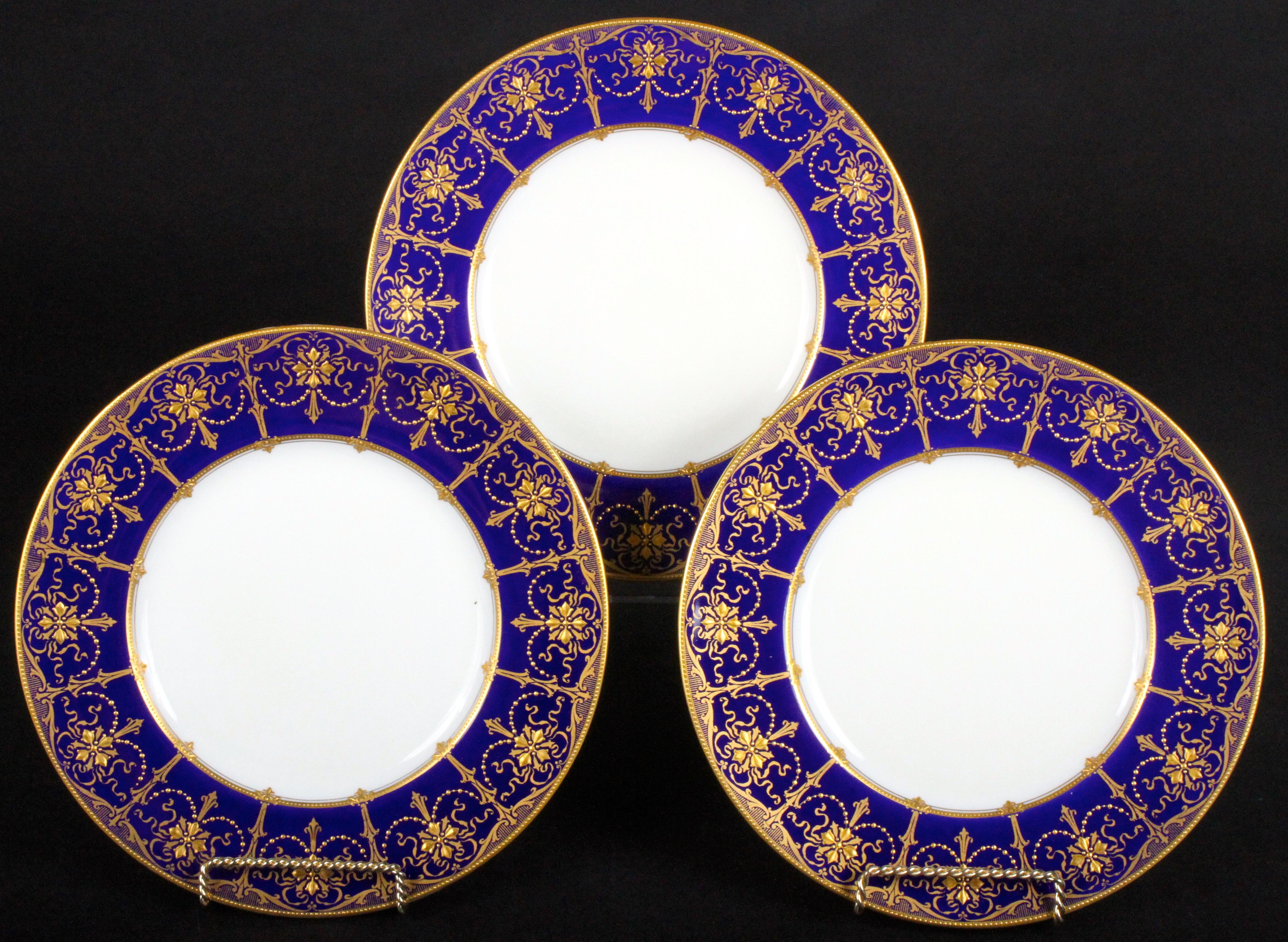 Fired Service of 24 Minton Cobalt Blue Gold-Encrusted Plates For Sale