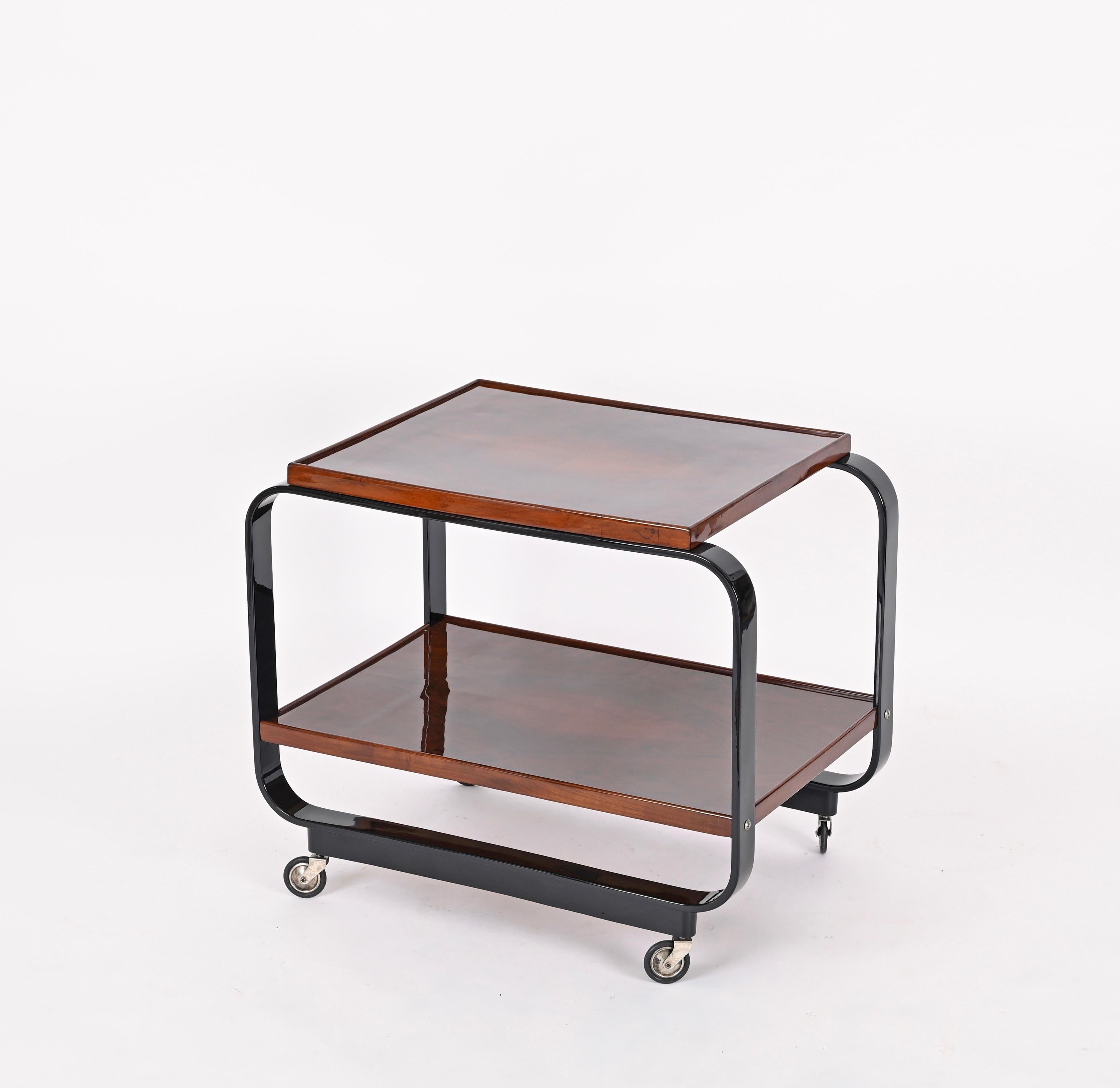 Serving Bar Cart by Gino Maggioni Signed, Bent Curly Walnut Wood, Italy, 1930s For Sale 1