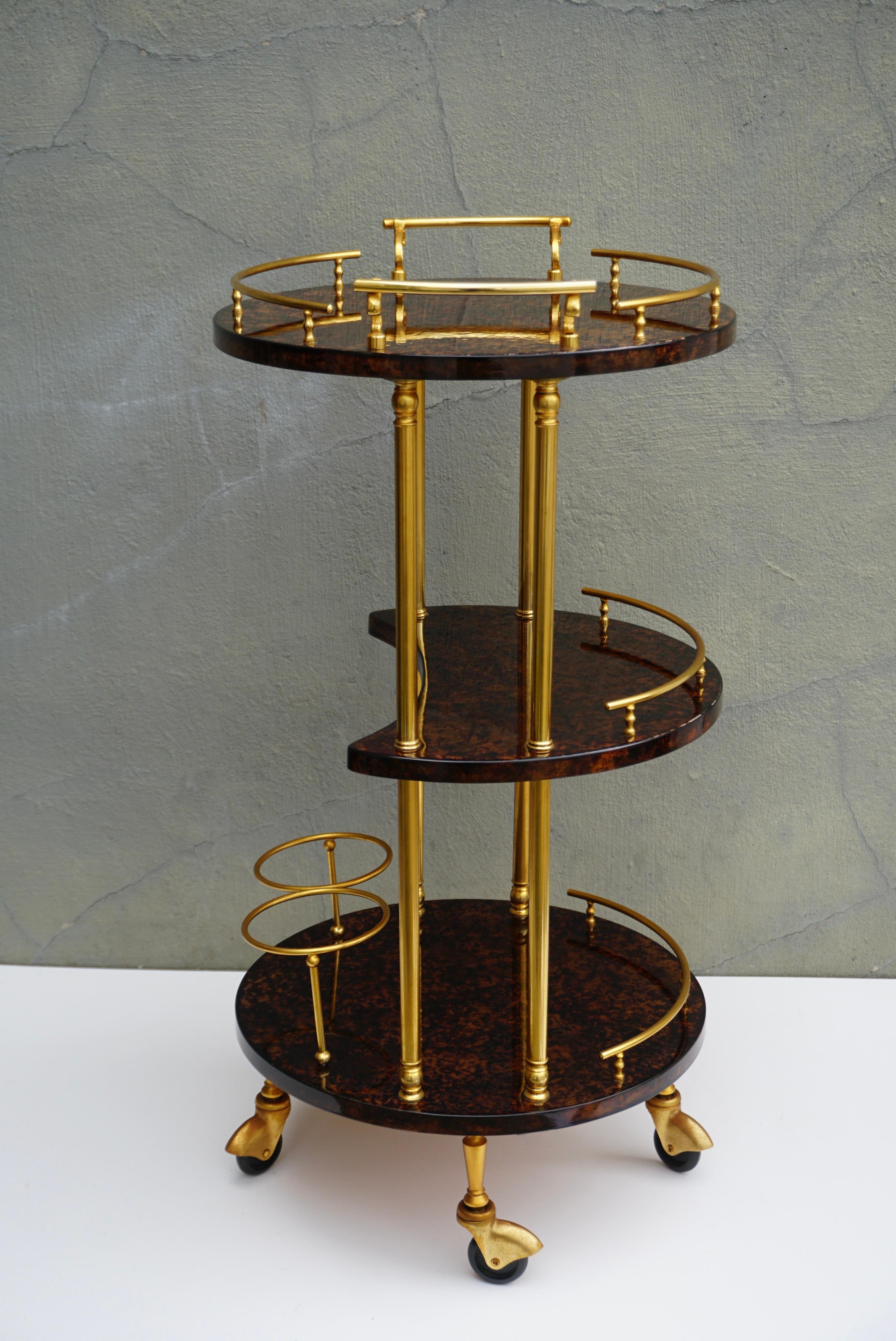 Serving Bar Cart Goatskin and Brass by Aldo Tura, Italy 1960s In Good Condition For Sale In Antwerp, BE