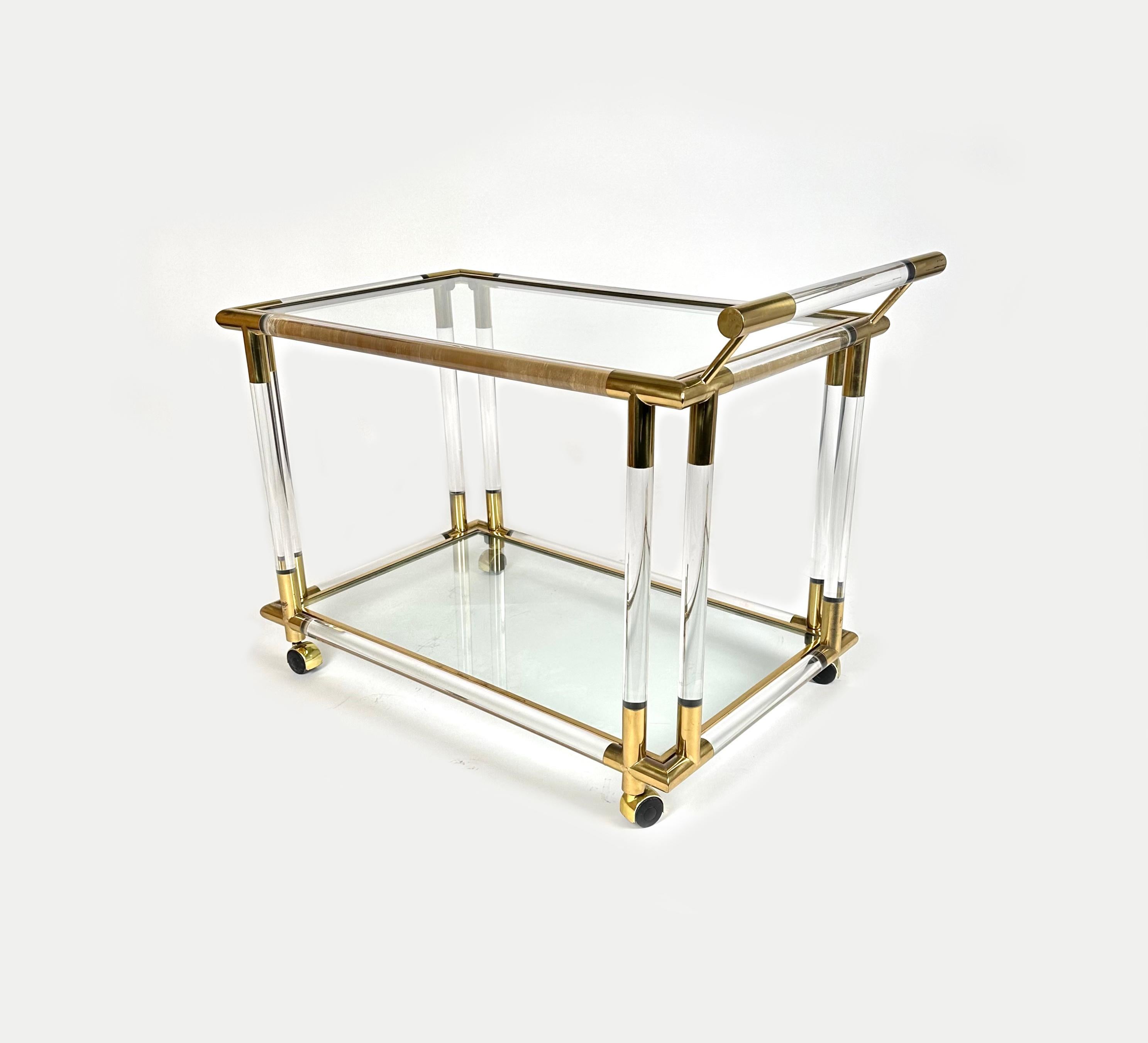 Serving Bar Cart in Lucite and Brass Charles Hollis Jones Style, Italy, 1970s For Sale 7