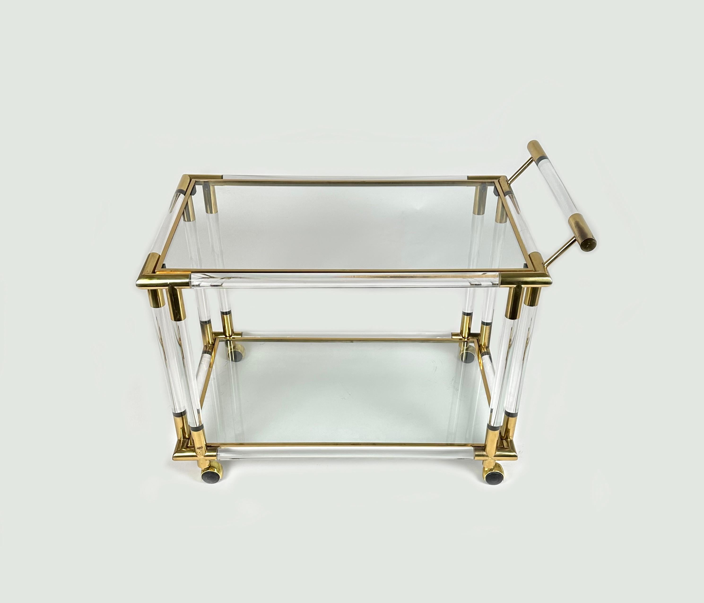 Serving Bar Cart in Lucite and Brass Charles Hollis Jones Style, Italy, 1970s For Sale 1