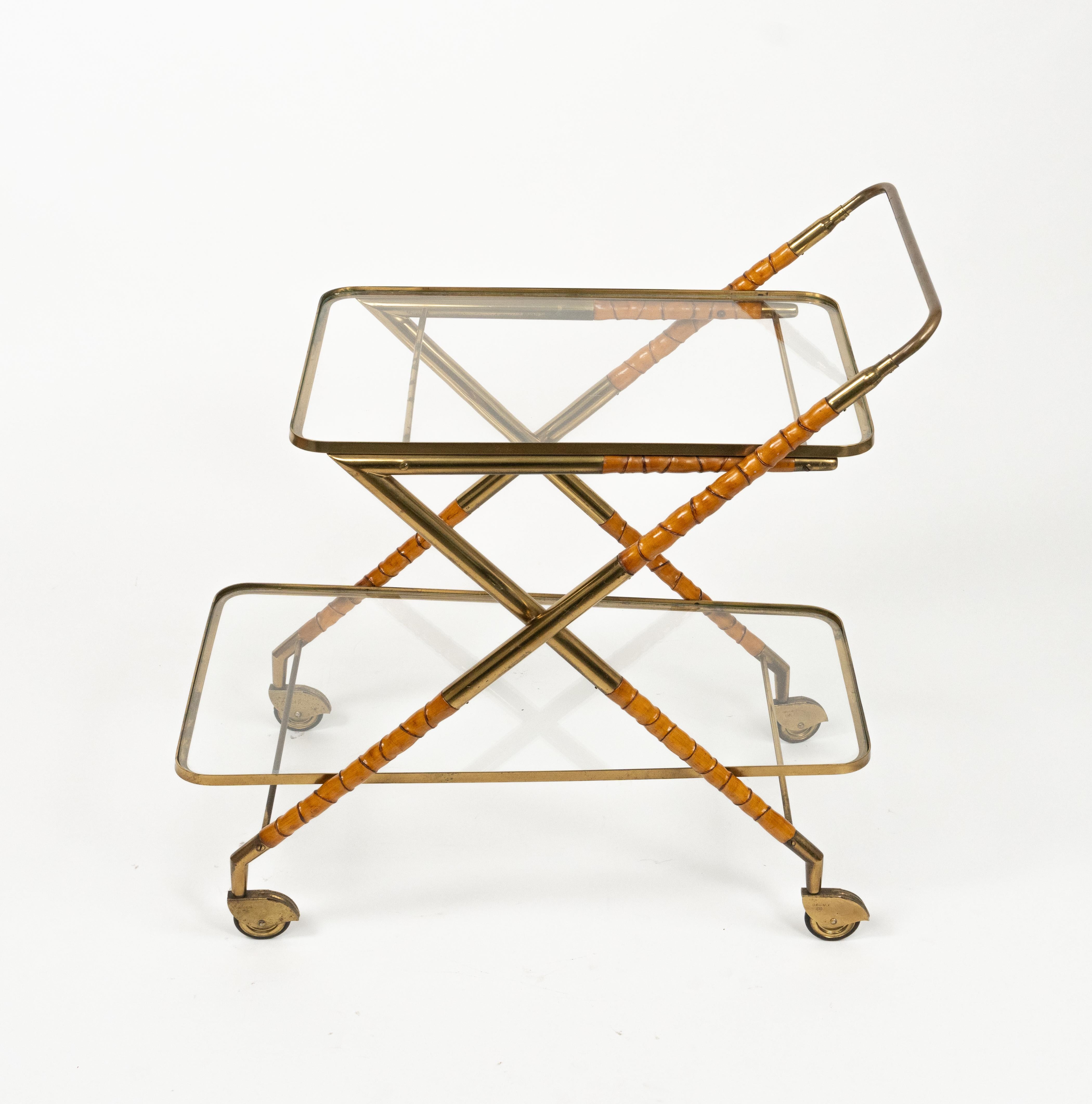 Serving Bar Cart in Wood Faux Bamboo, Brass & Glass by Cesare Lacca, Italy 1950s For Sale 6