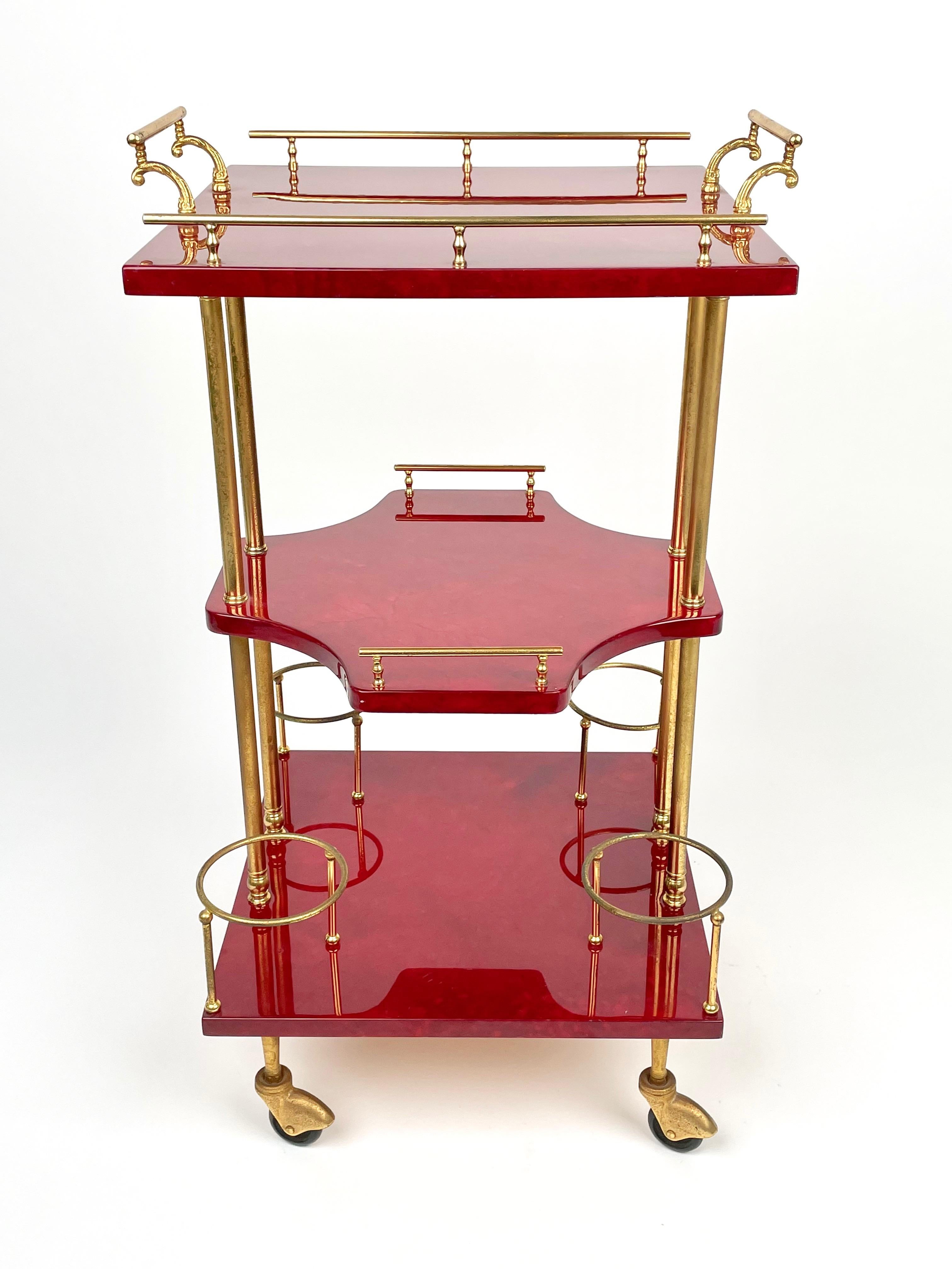 Serving Bar Cart Red Goatskin and Brass by Aldo Tura, Italy 1960s In Good Condition In Rome, IT