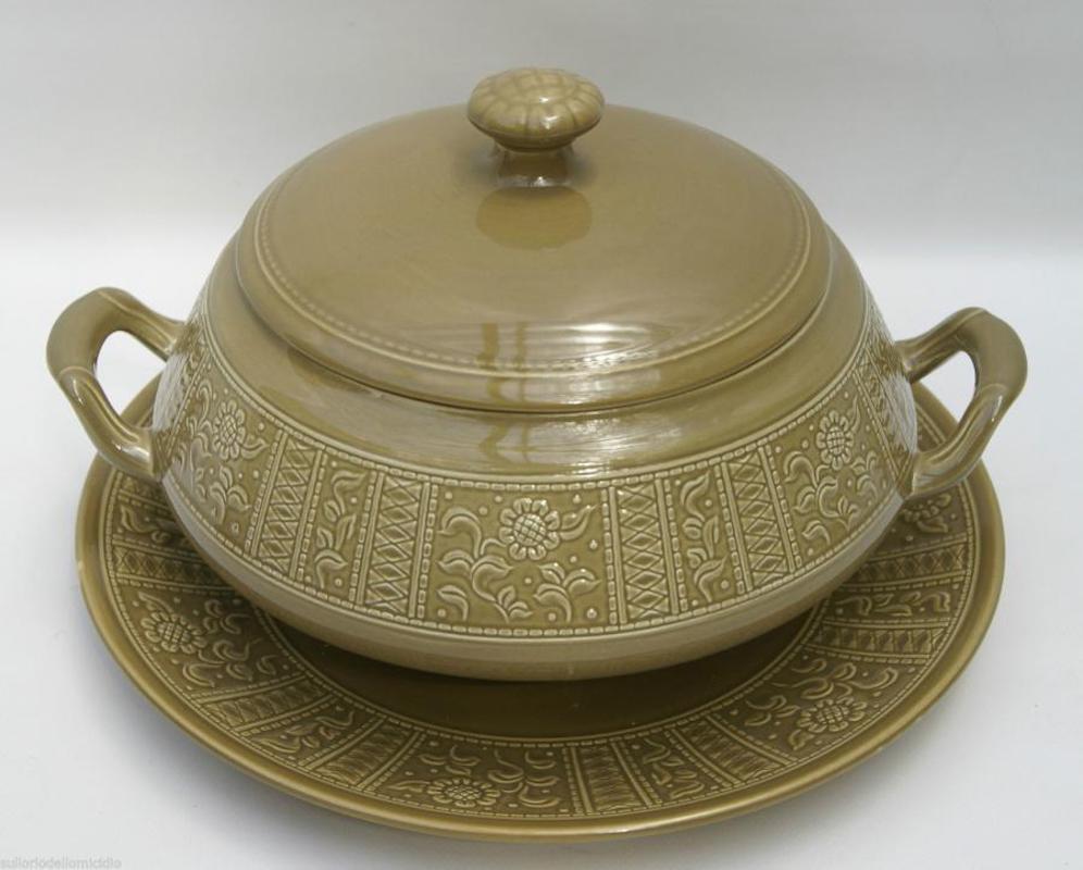 Ceramic Serving Bowls 