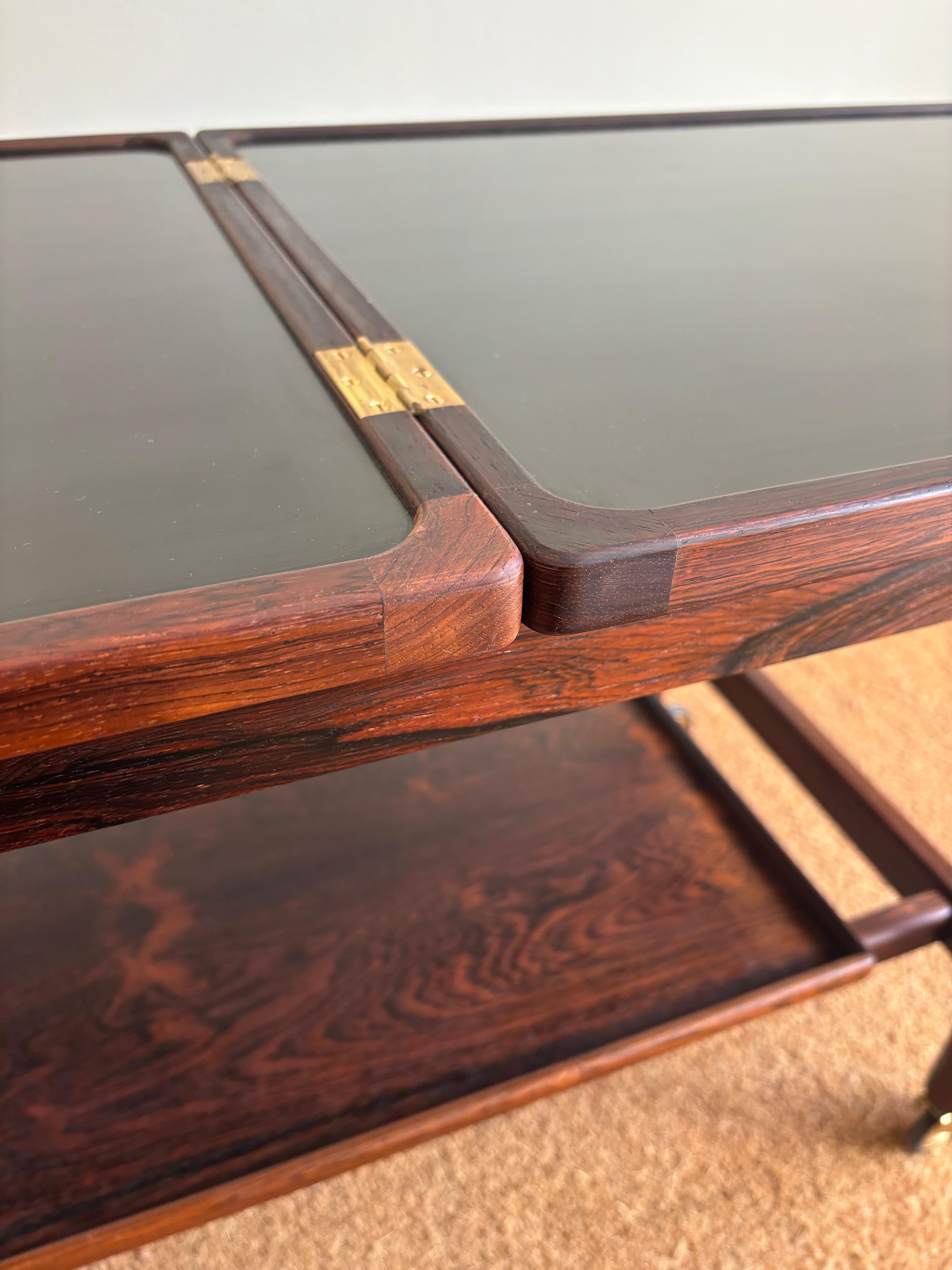 Servierwagen aus jacaranda-holz von Kurt Östervig (Handgefertigt) im Angebot