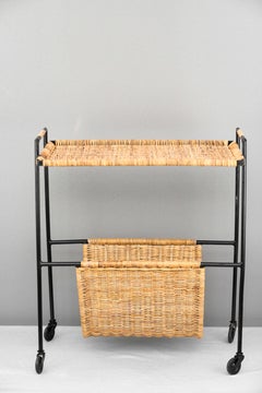 Carrello da portata con portagiornali, anni '50 circa