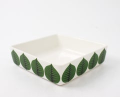 Serving Dish, Stig Lindberg, Gustavsberg, Sweden, Berså / Bersa Green Leafs