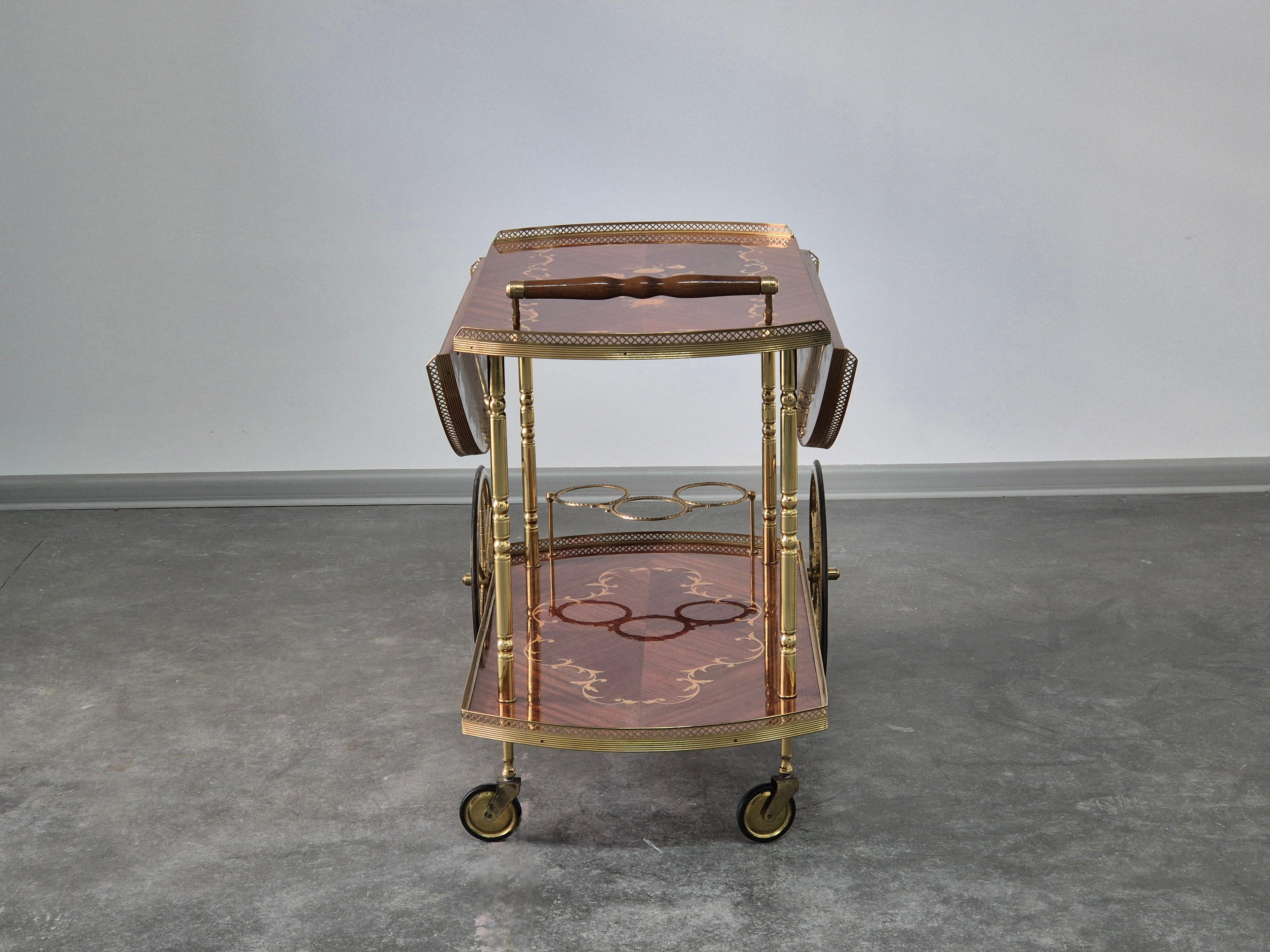 Chariot de service avec rabats latéraux, incrustations de marqueterie, 1970 en vente 7