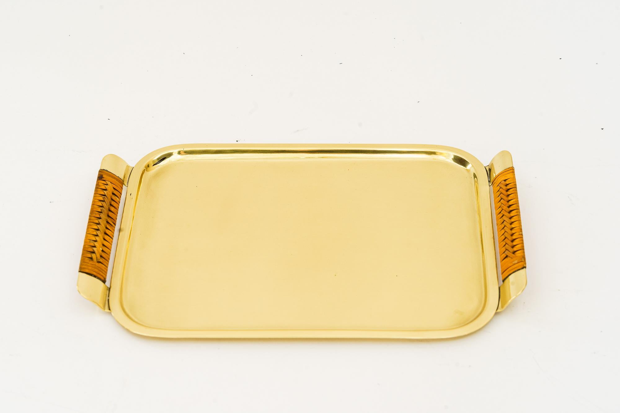 Serving plate vienna around 1950s
Brass polished and stove enameled
