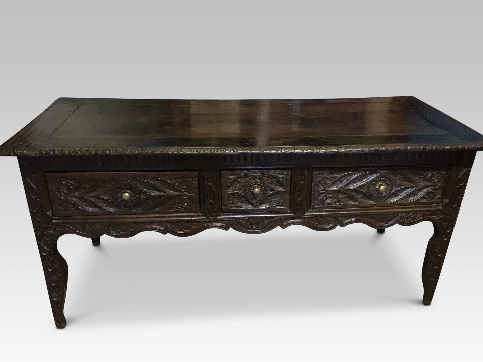 Serving Table, French Late 18th Century, Oak  For Sale 4