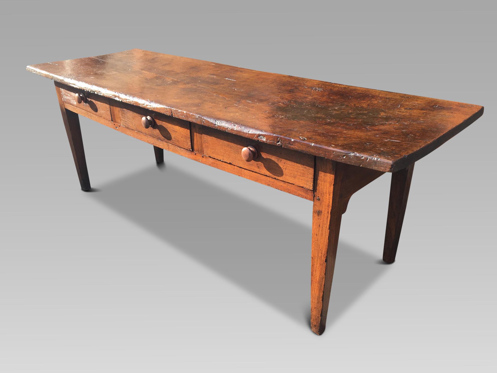  Dresser Base in Chestnut.  / Serving Table circa 1790 (Land)