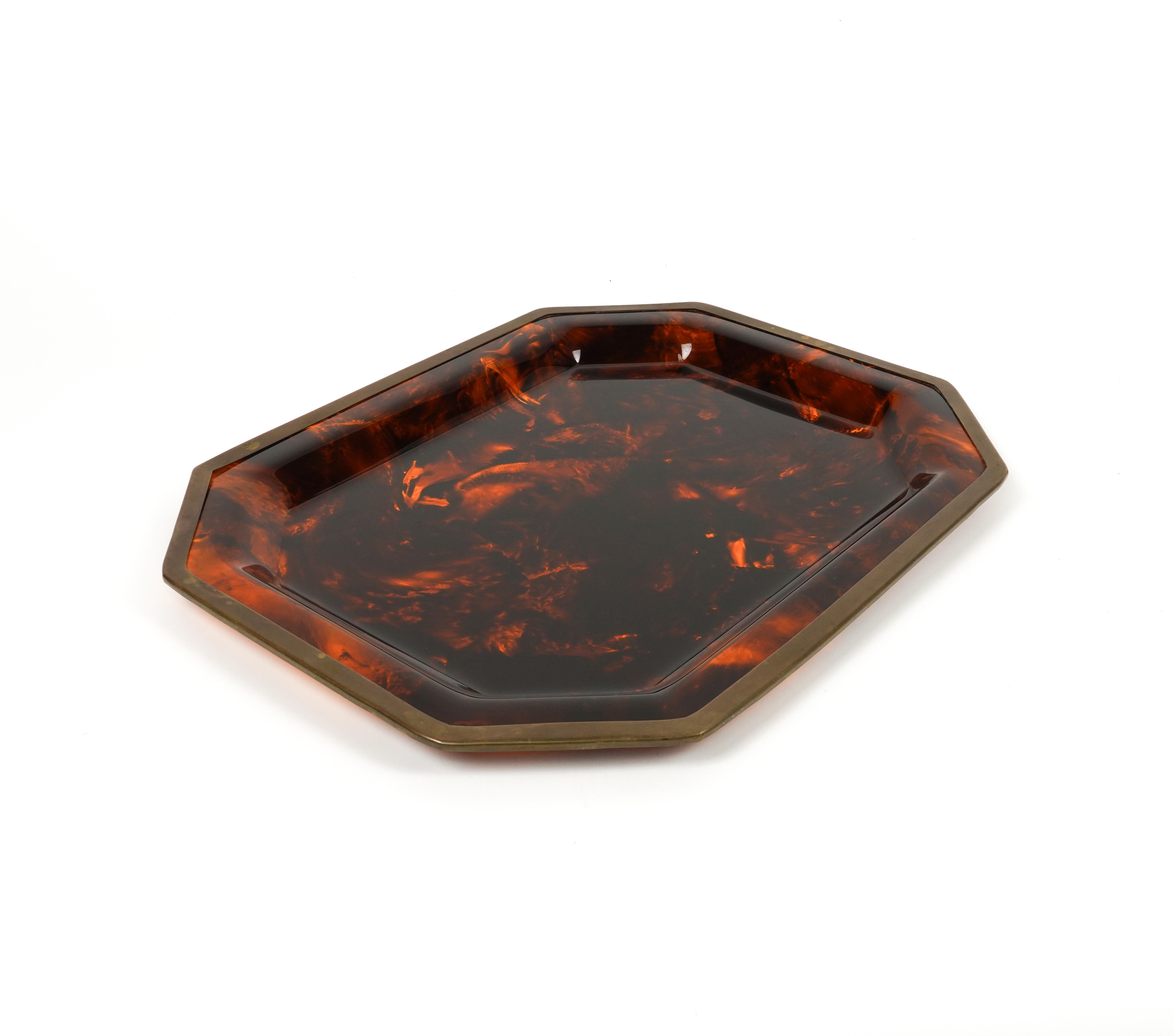 Serving Tray Faux Tortoiseshell and Brass Christian Dior Style, Italy 1970s In Good Condition For Sale In Rome, IT