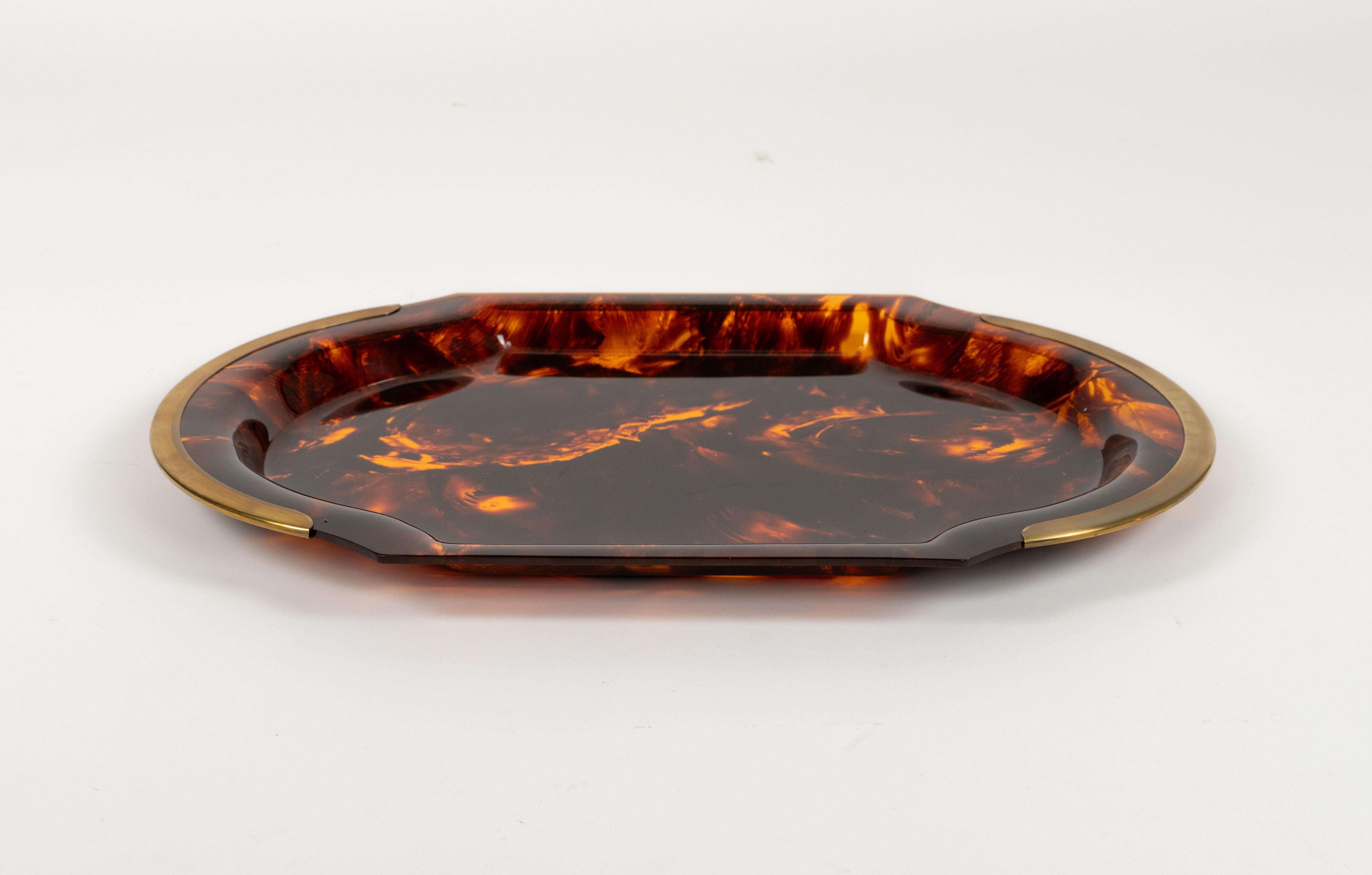 Italian Serving Tray in Effect Tortoiseshell Lucite & Brass by Guzzini, Italy 1970s For Sale