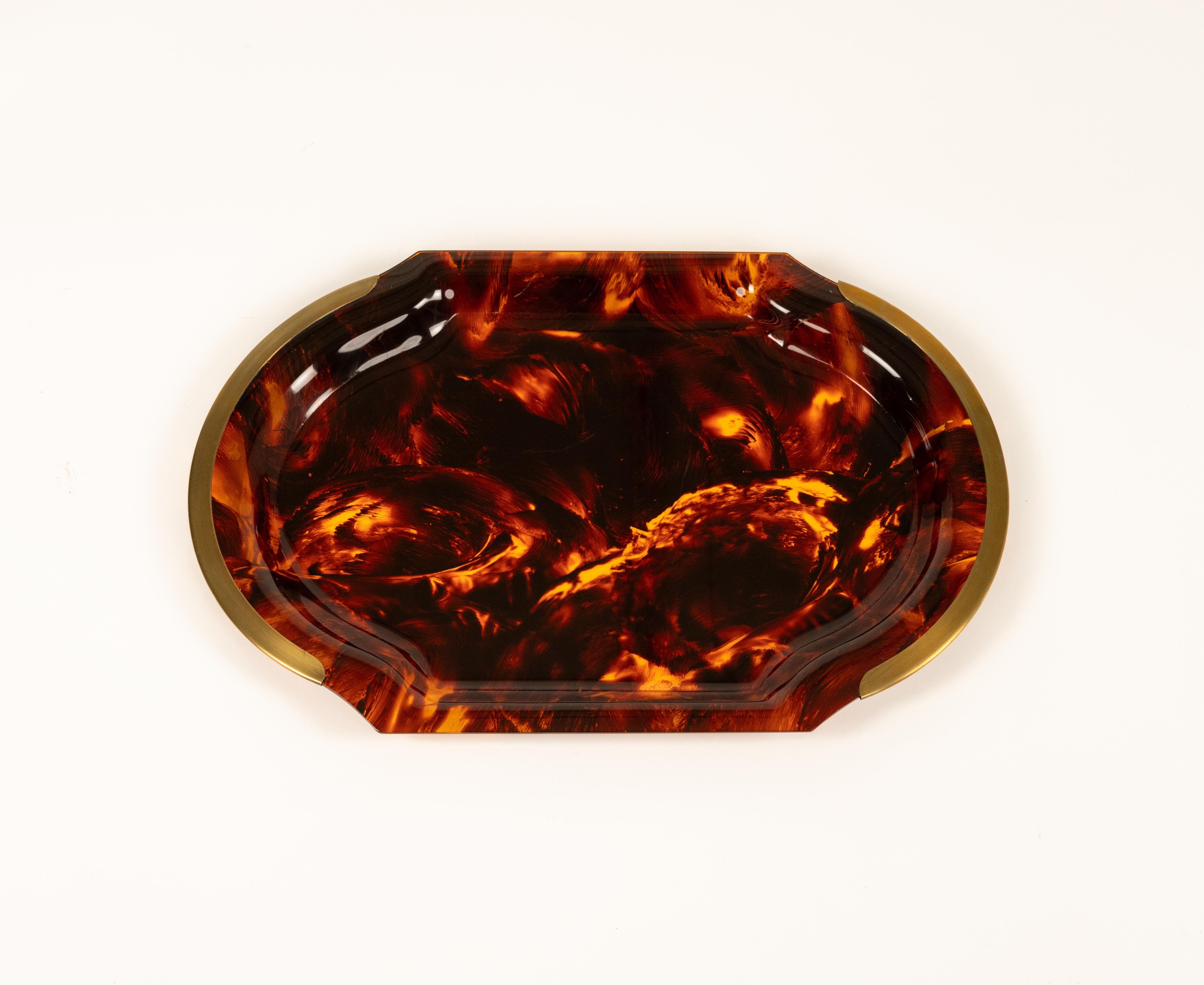 Serving Tray in Effect Tortoiseshell Lucite & Brass by Guzzini, Italy 1970s For Sale 2